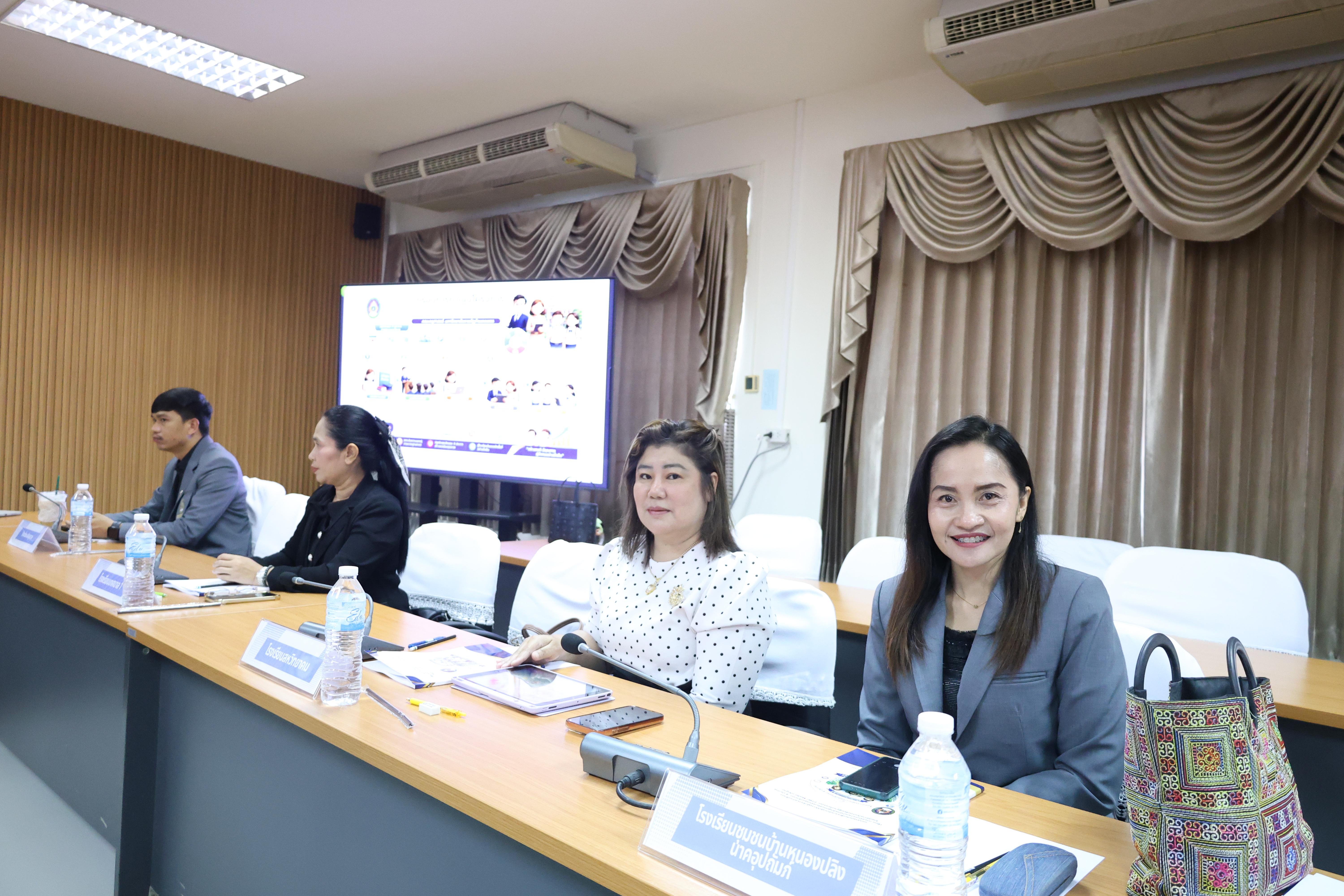40. โครงการอบรมเชิงปฏิบัติการผู้บริหารสถานศึกษา PTRU Model