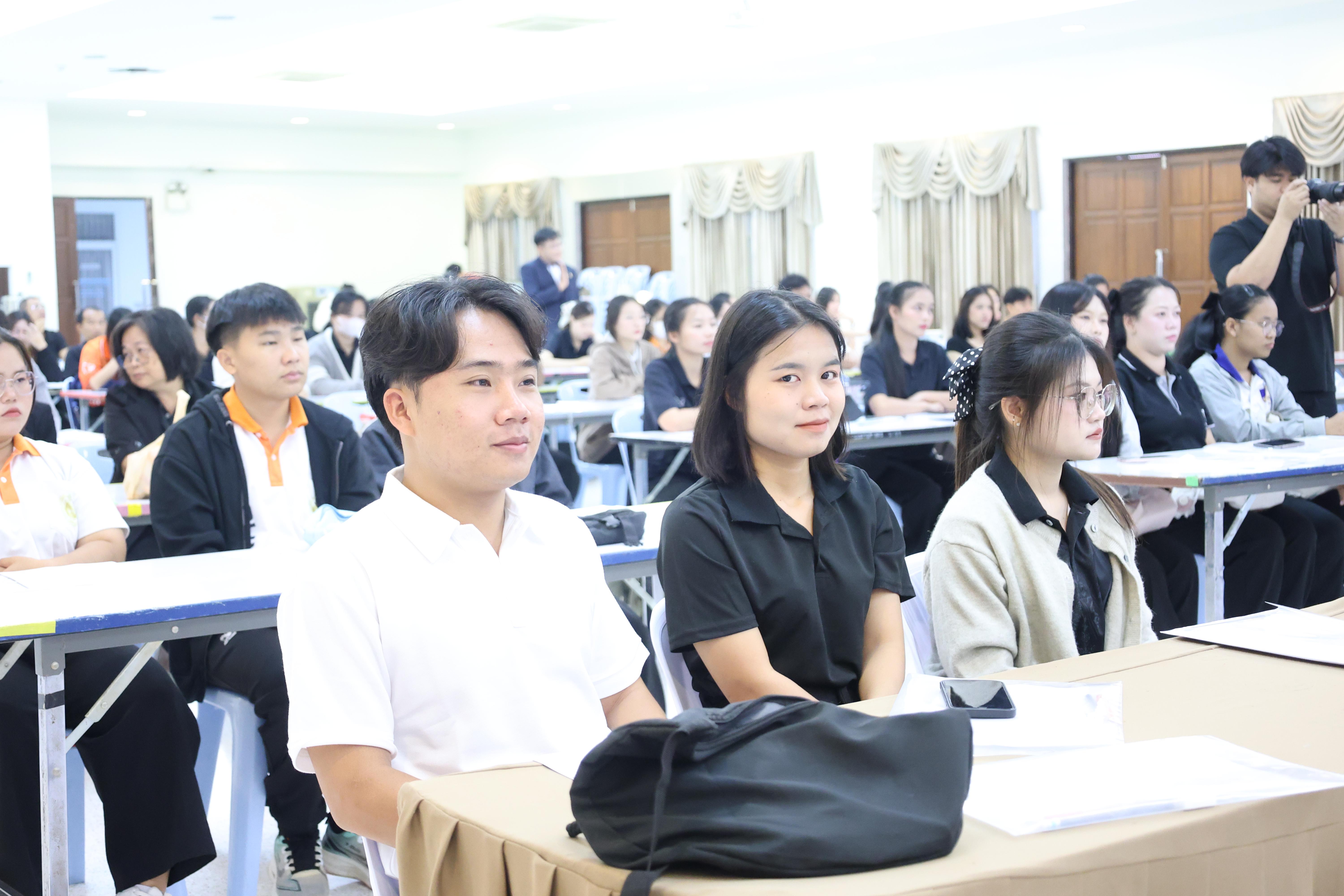 307. โครงการอบรมสัมมนาขับเคลื่อนนักเรียนให้มีความฉลาดรู้ (PISA)