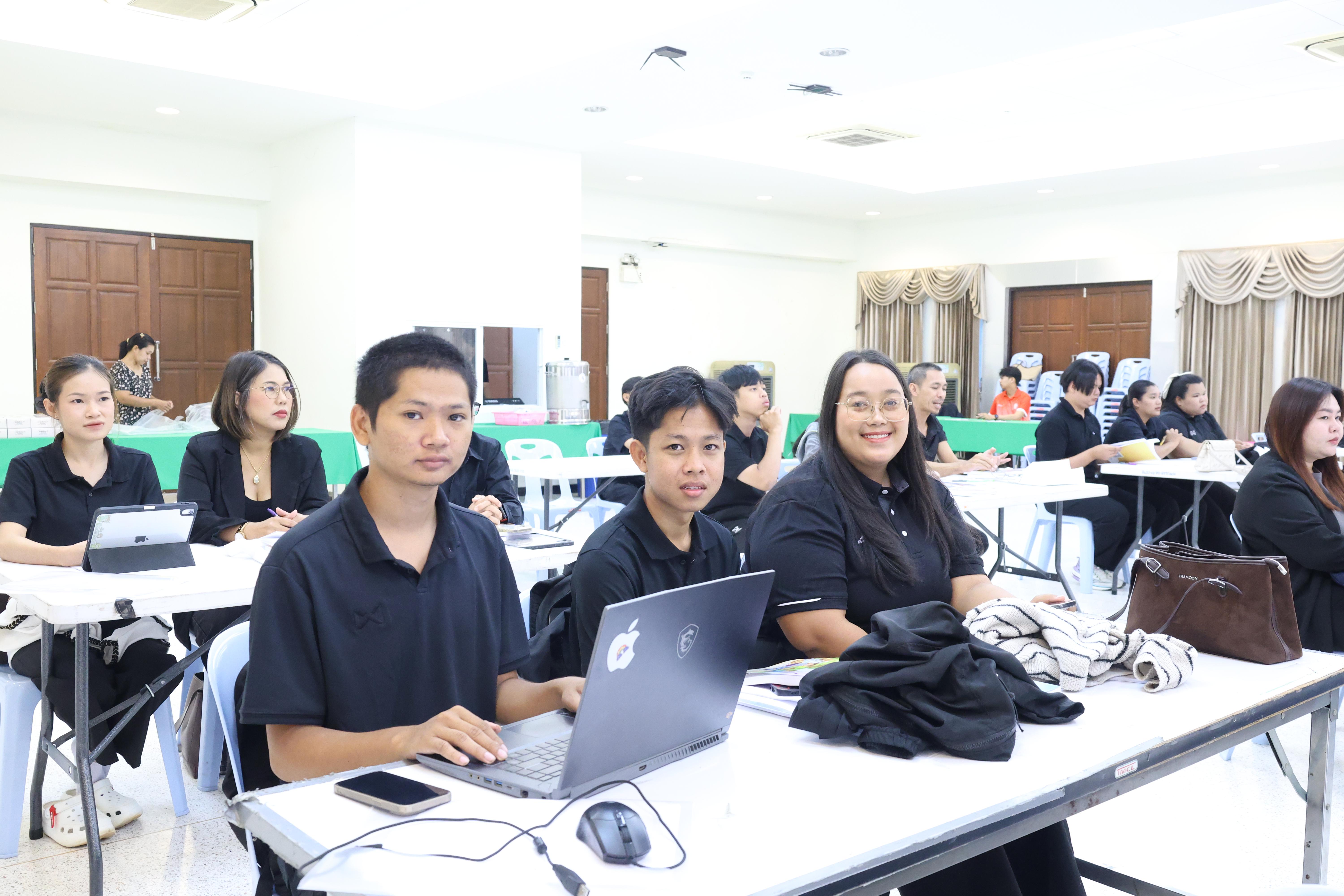 400. โครงการอบรมสัมมนาขับเคลื่อนนักเรียนให้มีความฉลาดรู้ (PISA)