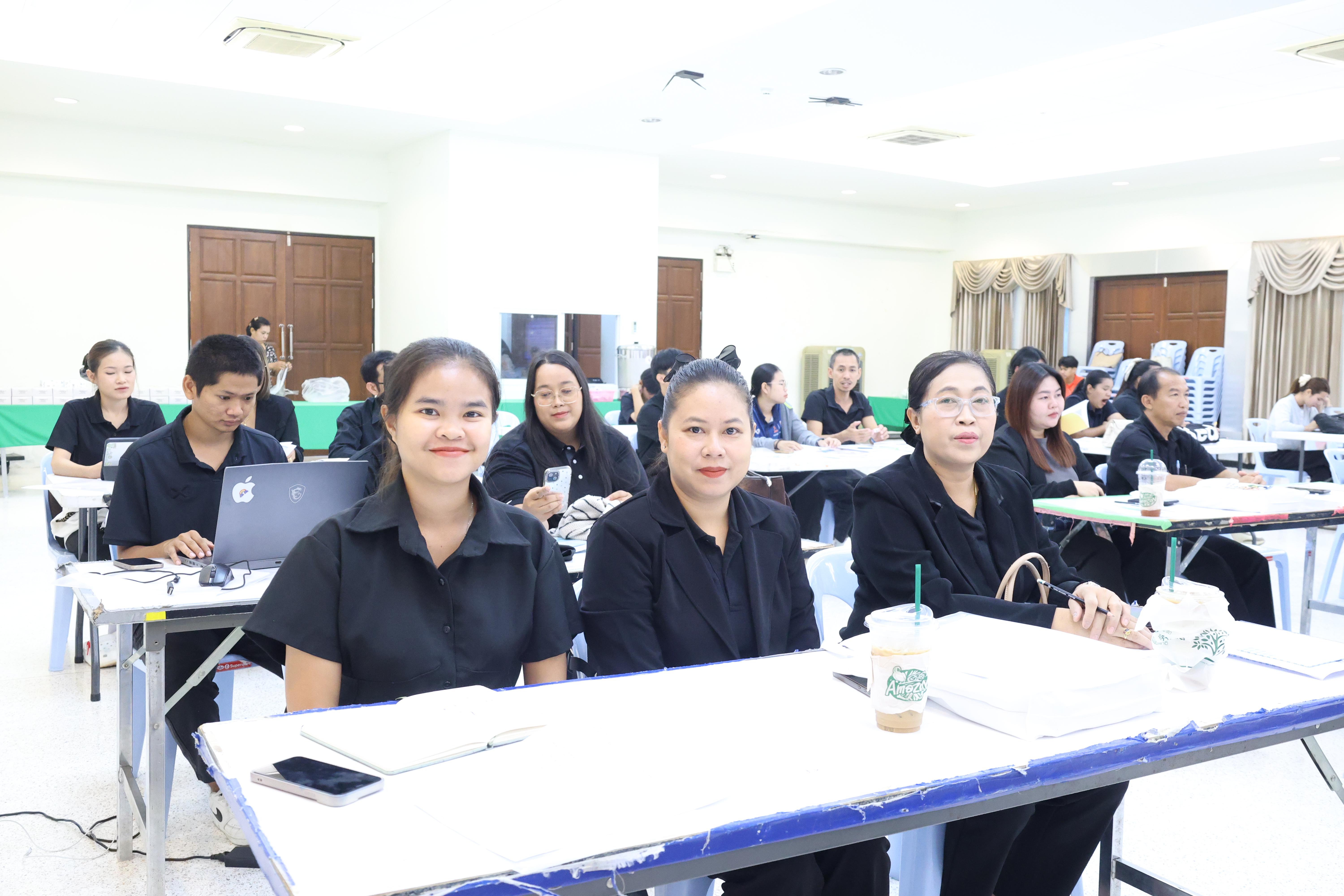 402. โครงการอบรมสัมมนาขับเคลื่อนนักเรียนให้มีความฉลาดรู้ (PISA)