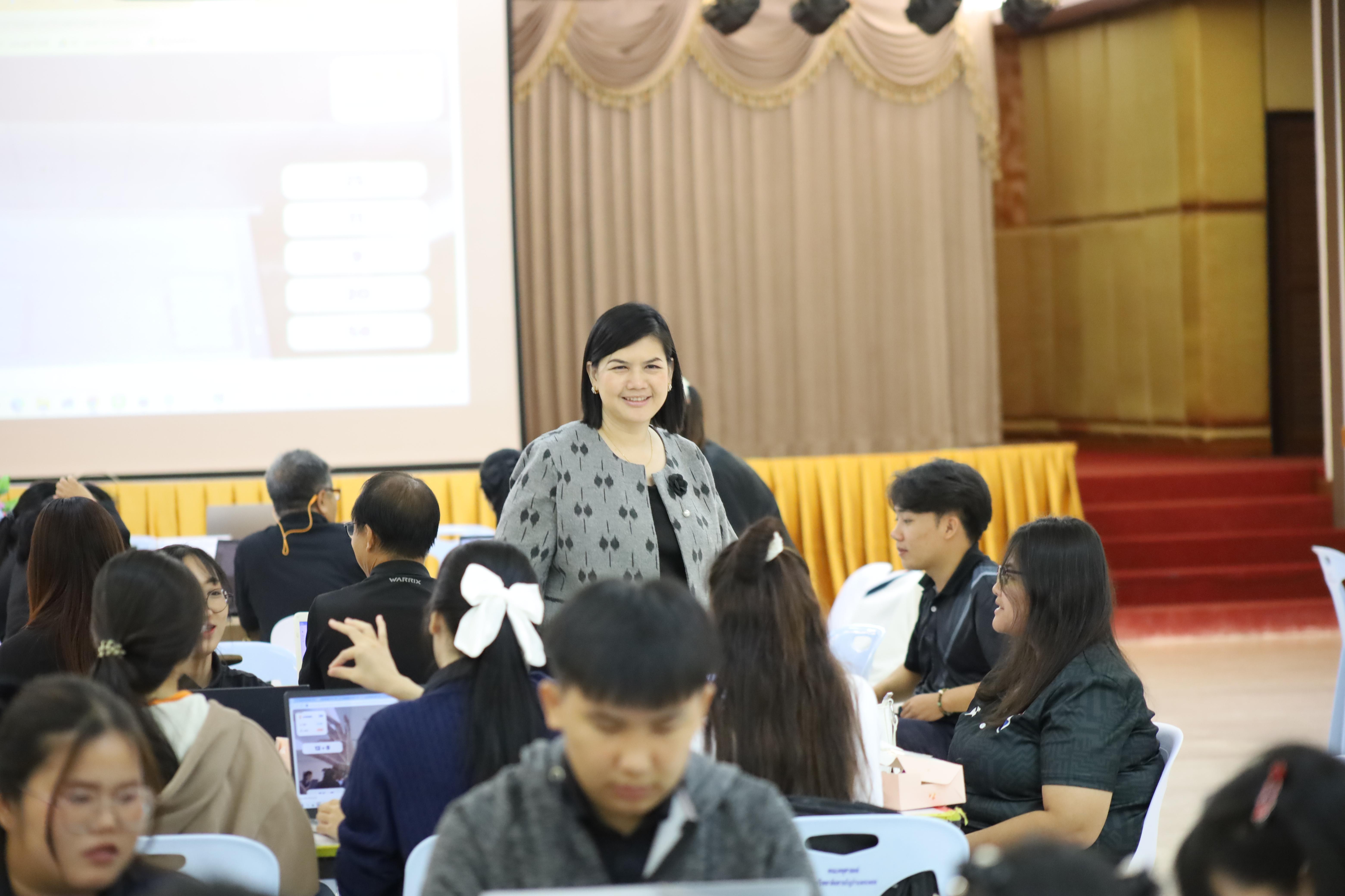 101. คณะครุศาสตร์ มหาวิทยาลัยราชภัฏกำแพงเพชร จัดโครงการอบรมสัมมนาเป็นหมู่คณะการพัฒนาครูให้ขับเคลื่อนนักเรียนให้มีความฉลาดรู้ (PISA)