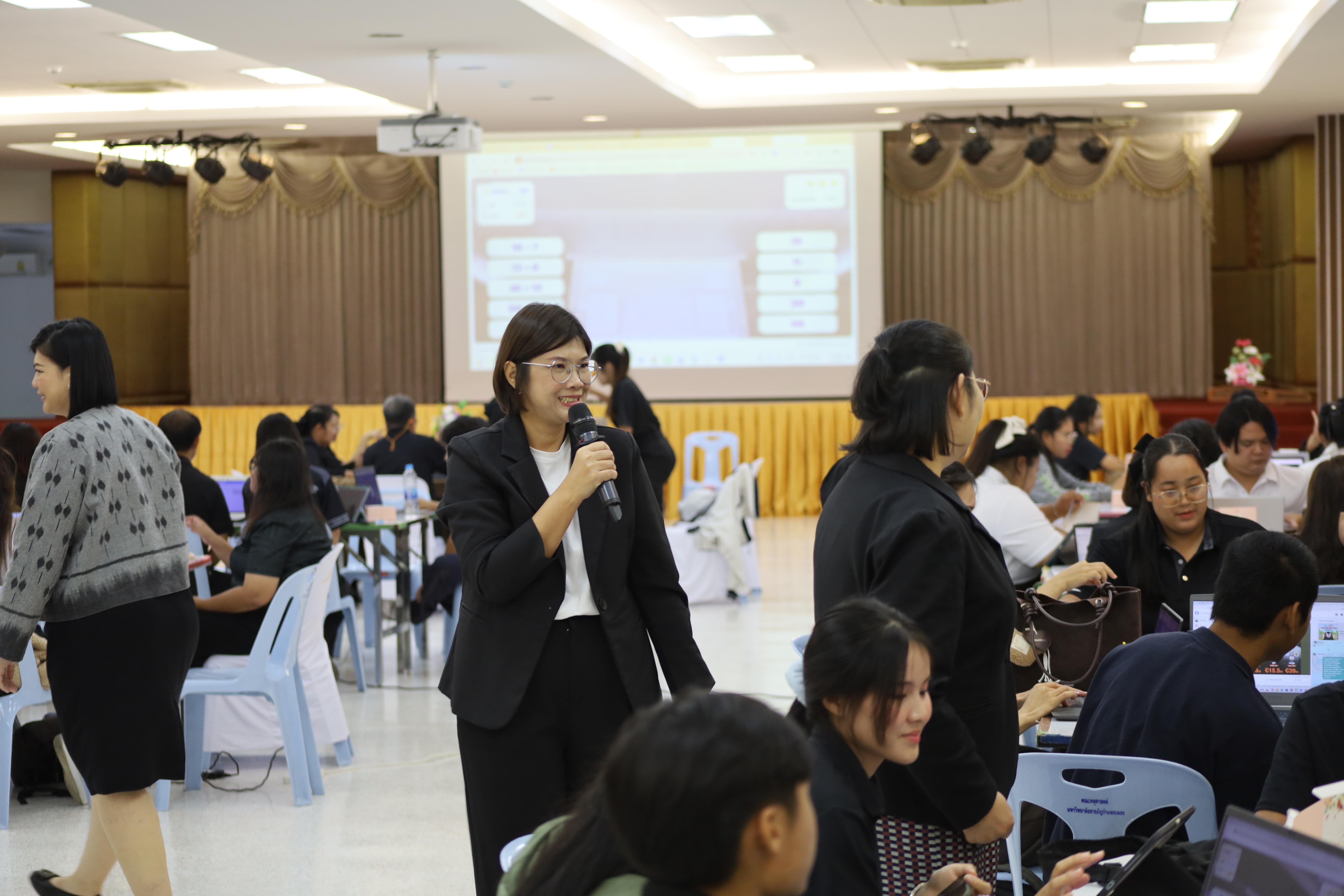 103. คณะครุศาสตร์ มหาวิทยาลัยราชภัฏกำแพงเพชร จัดโครงการอบรมสัมมนาเป็นหมู่คณะการพัฒนาครูให้ขับเคลื่อนนักเรียนให้มีความฉลาดรู้ (PISA)