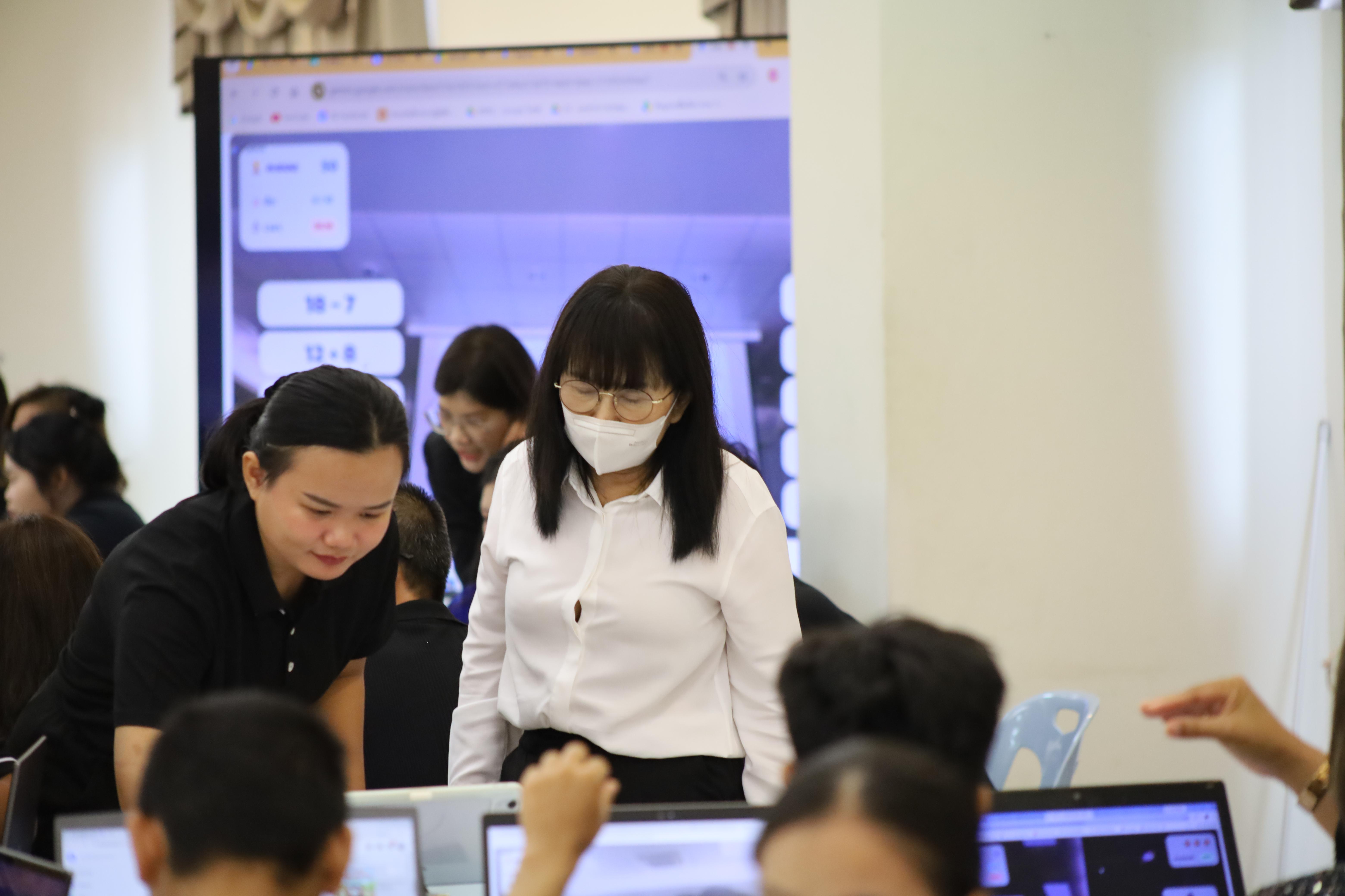 107. คณะครุศาสตร์ มหาวิทยาลัยราชภัฏกำแพงเพชร จัดโครงการอบรมสัมมนาเป็นหมู่คณะการพัฒนาครูให้ขับเคลื่อนนักเรียนให้มีความฉลาดรู้ (PISA)