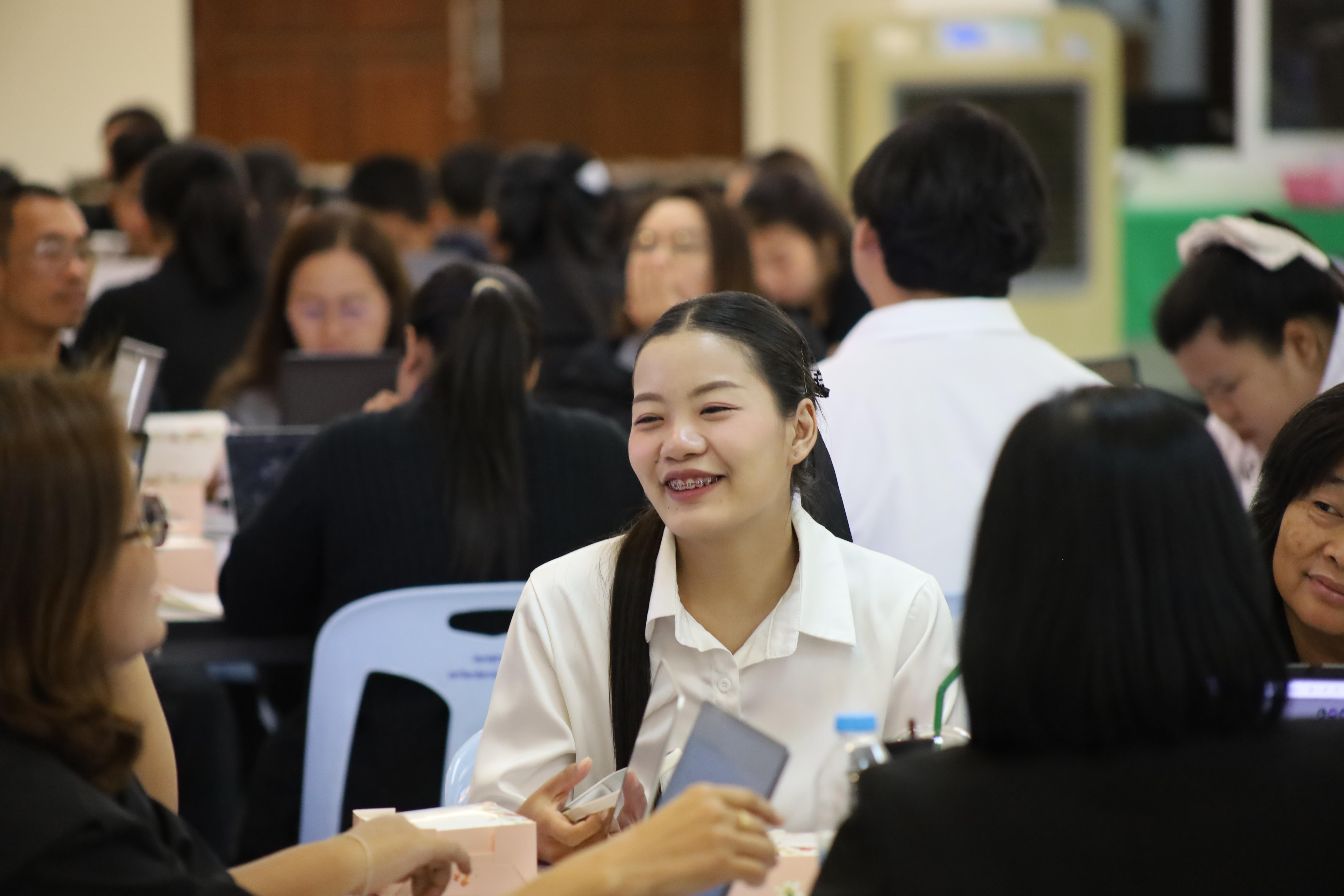 122. คณะครุศาสตร์ มหาวิทยาลัยราชภัฏกำแพงเพชร จัดโครงการอบรมสัมมนาเป็นหมู่คณะการพัฒนาครูให้ขับเคลื่อนนักเรียนให้มีความฉลาดรู้ (PISA)