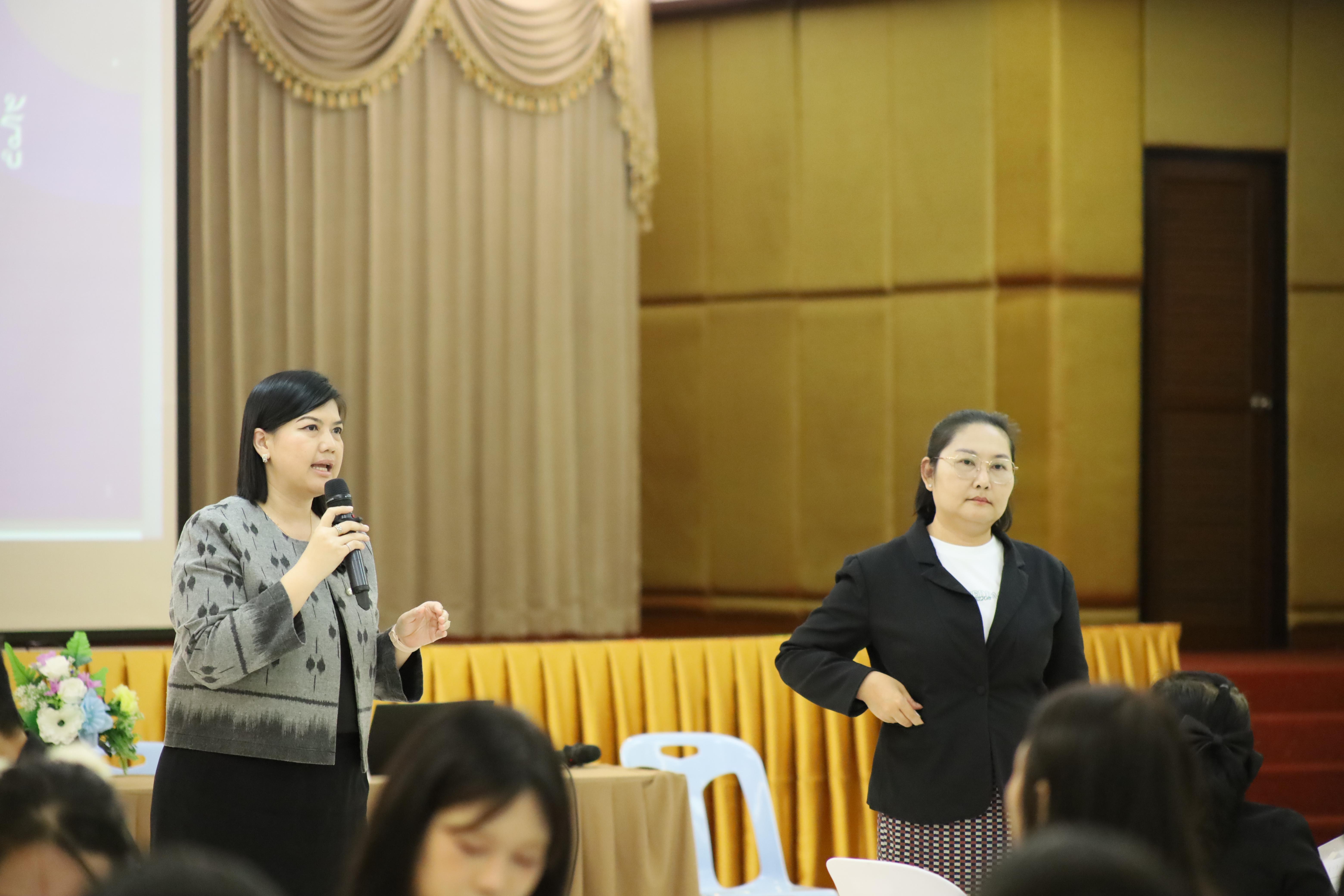 135. คณะครุศาสตร์ มหาวิทยาลัยราชภัฏกำแพงเพชร จัดโครงการอบรมสัมมนาเป็นหมู่คณะการพัฒนาครูให้ขับเคลื่อนนักเรียนให้มีความฉลาดรู้ (PISA)