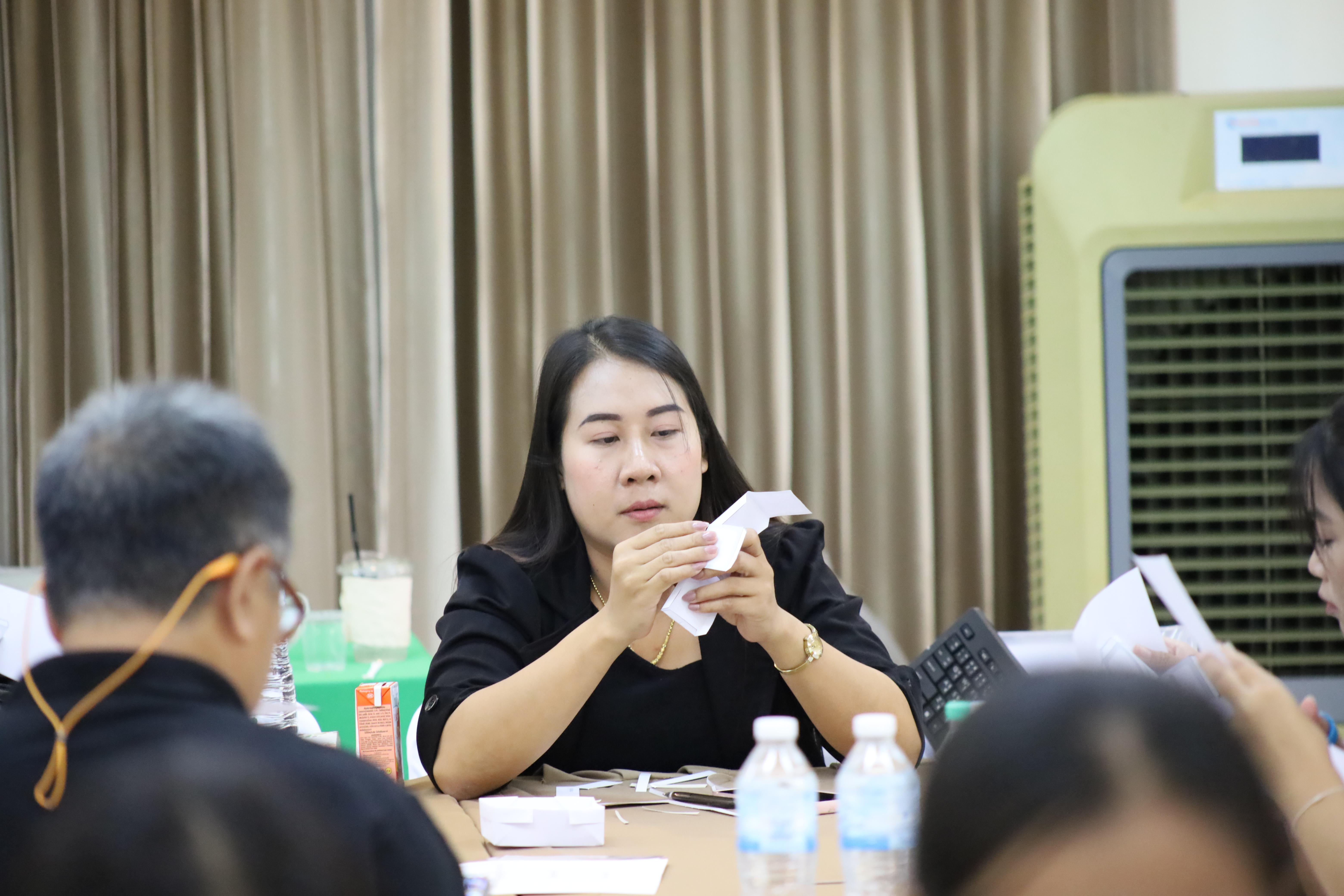 167. คณะครุศาสตร์ มหาวิทยาลัยราชภัฏกำแพงเพชร จัดโครงการอบรมสัมมนาเป็นหมู่คณะการพัฒนาครูให้ขับเคลื่อนนักเรียนให้มีความฉลาดรู้ (PISA)