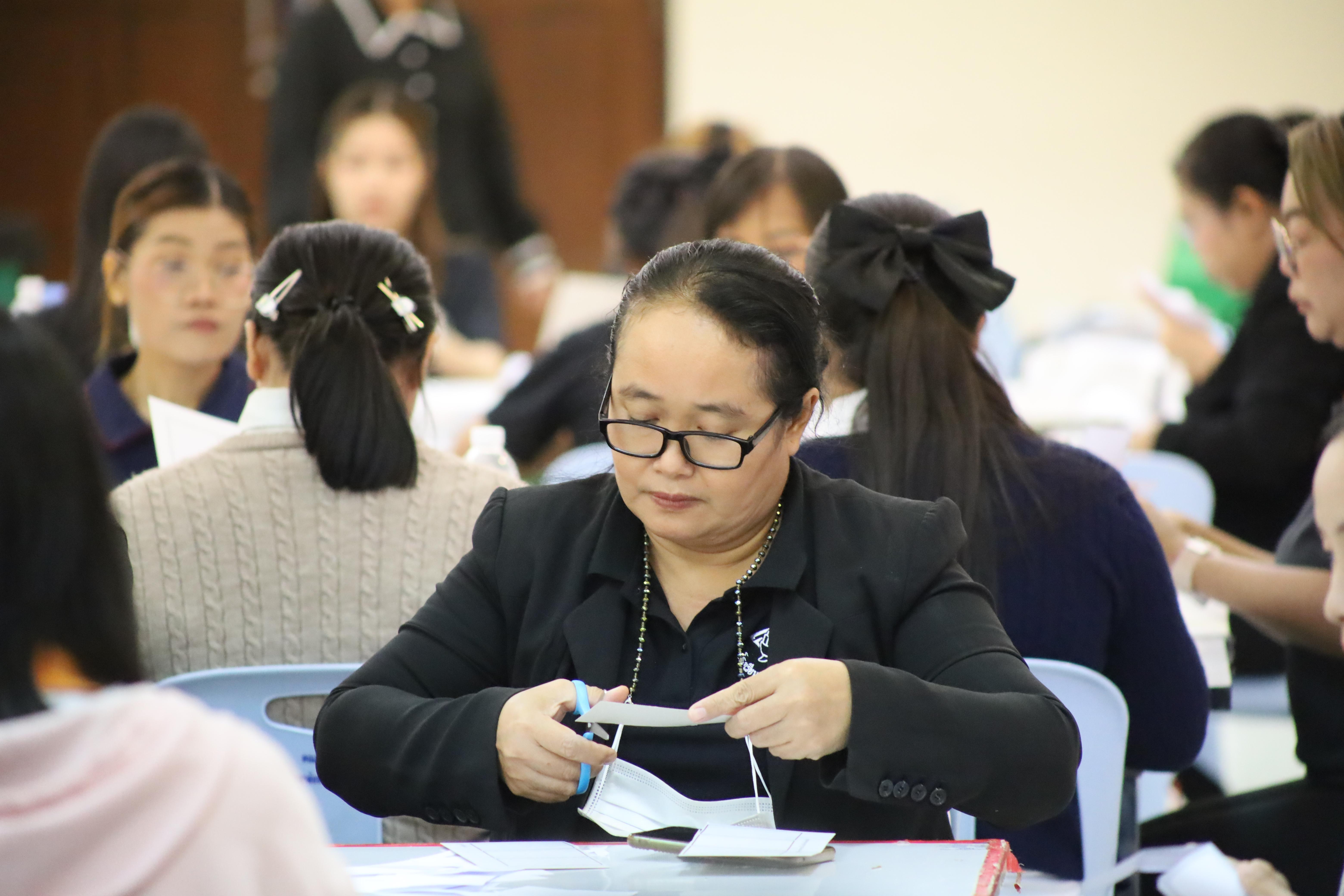 173. คณะครุศาสตร์ มหาวิทยาลัยราชภัฏกำแพงเพชร จัดโครงการอบรมสัมมนาเป็นหมู่คณะการพัฒนาครูให้ขับเคลื่อนนักเรียนให้มีความฉลาดรู้ (PISA)