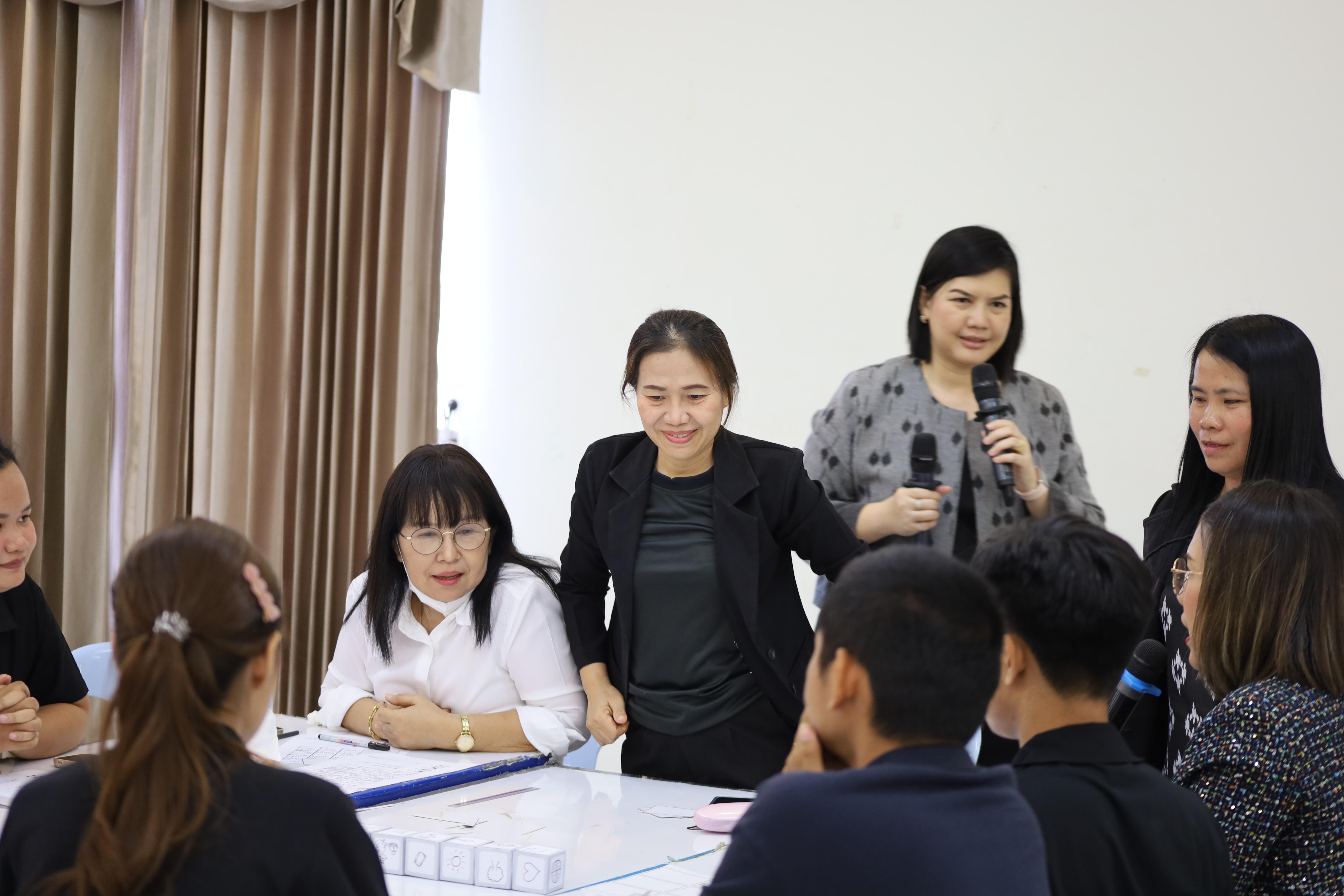 184. คณะครุศาสตร์ มหาวิทยาลัยราชภัฏกำแพงเพชร จัดโครงการอบรมสัมมนาเป็นหมู่คณะการพัฒนาครูให้ขับเคลื่อนนักเรียนให้มีความฉลาดรู้ (PISA)