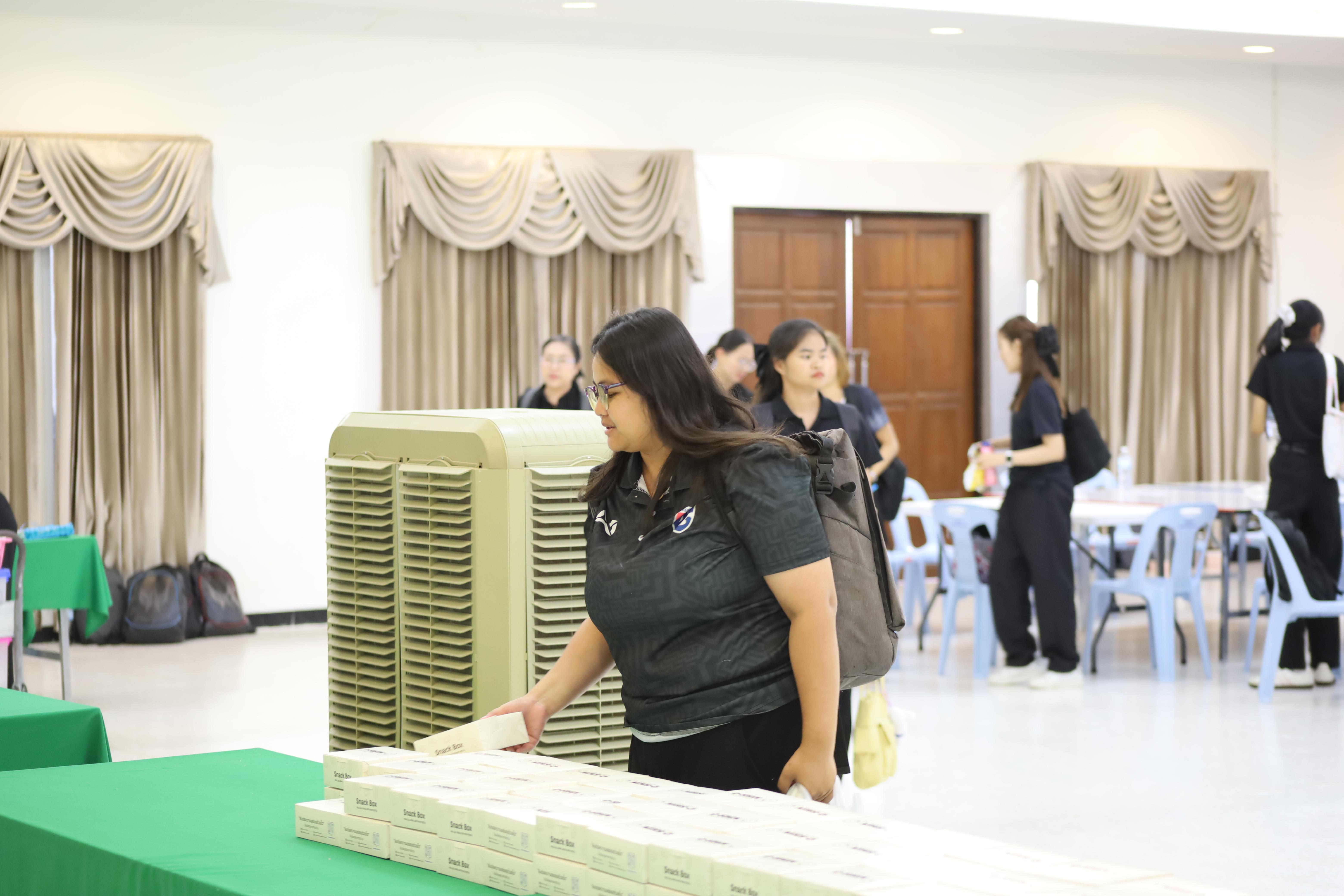 206. คณะครุศาสตร์ มหาวิทยาลัยราชภัฏกำแพงเพชร จัดโครงการอบรมสัมมนาเป็นหมู่คณะการพัฒนาครูให้ขับเคลื่อนนักเรียนให้มีความฉลาดรู้ (PISA)
