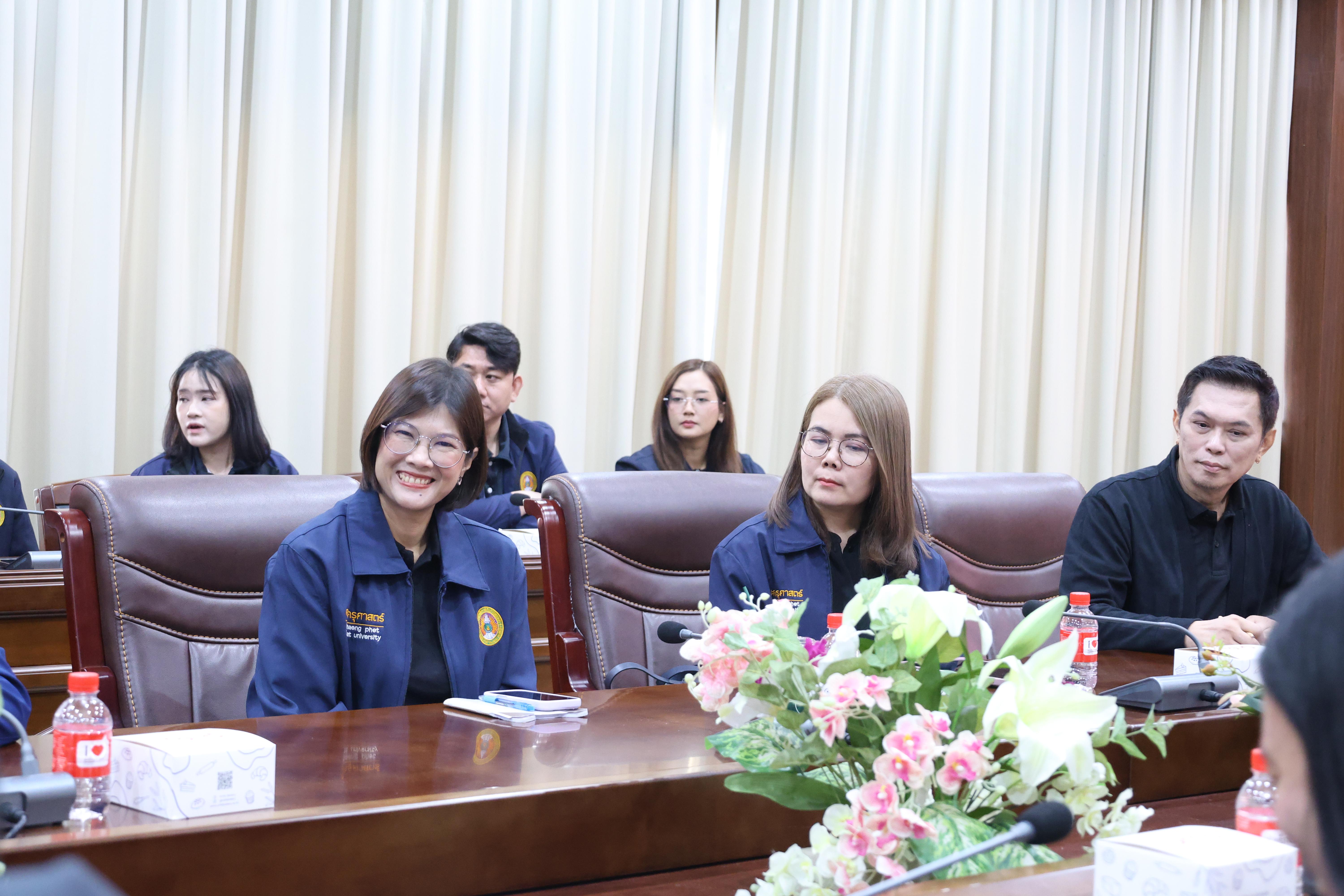 27. โครงการศึกษาดูงานเพื่อพัฒนาศักยภาพการบริหารจัดการสู่ความเป็นสากล
