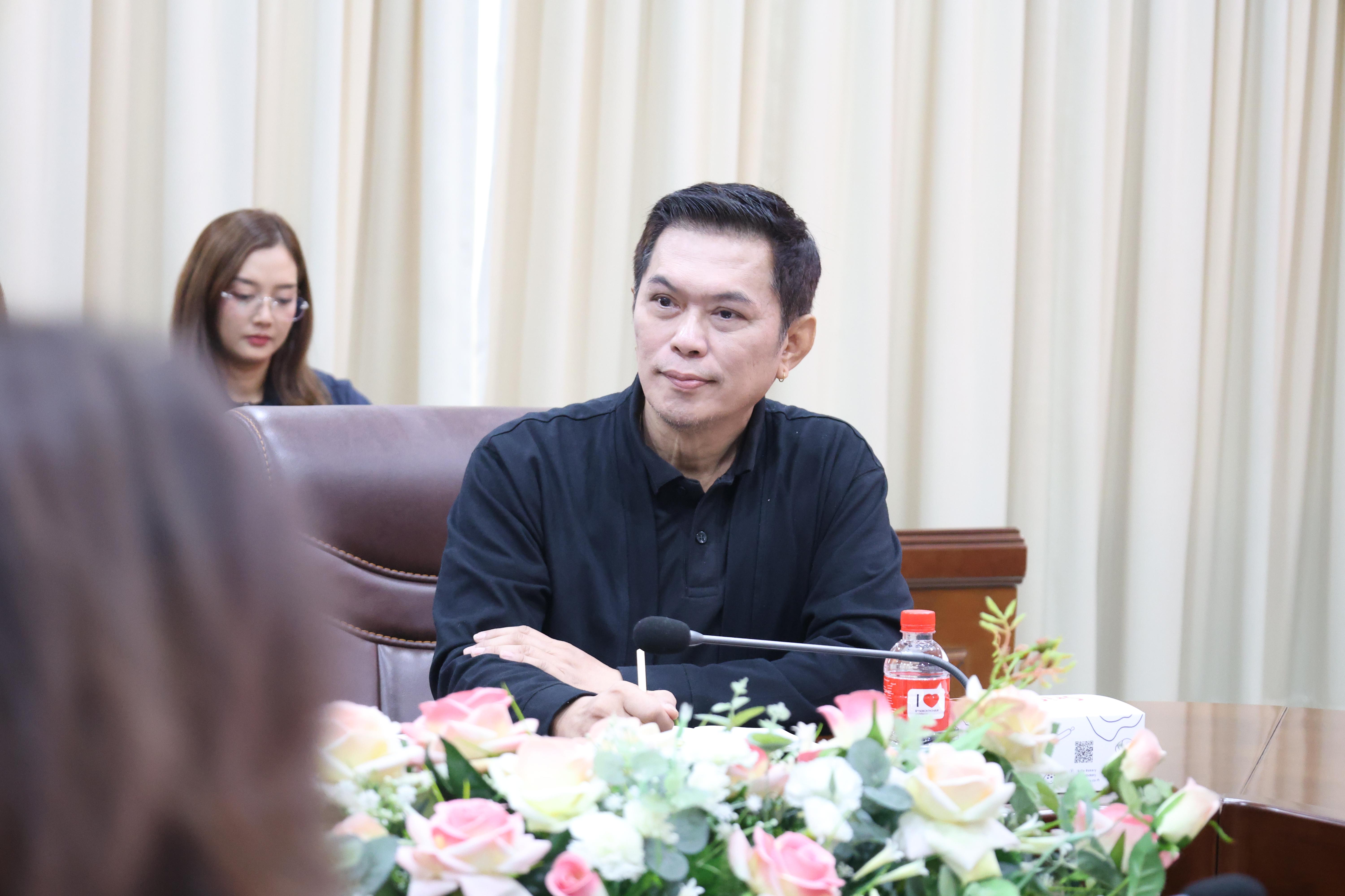 30. โครงการศึกษาดูงานเพื่อพัฒนาศักยภาพการบริหารจัดการสู่ความเป็นสากล