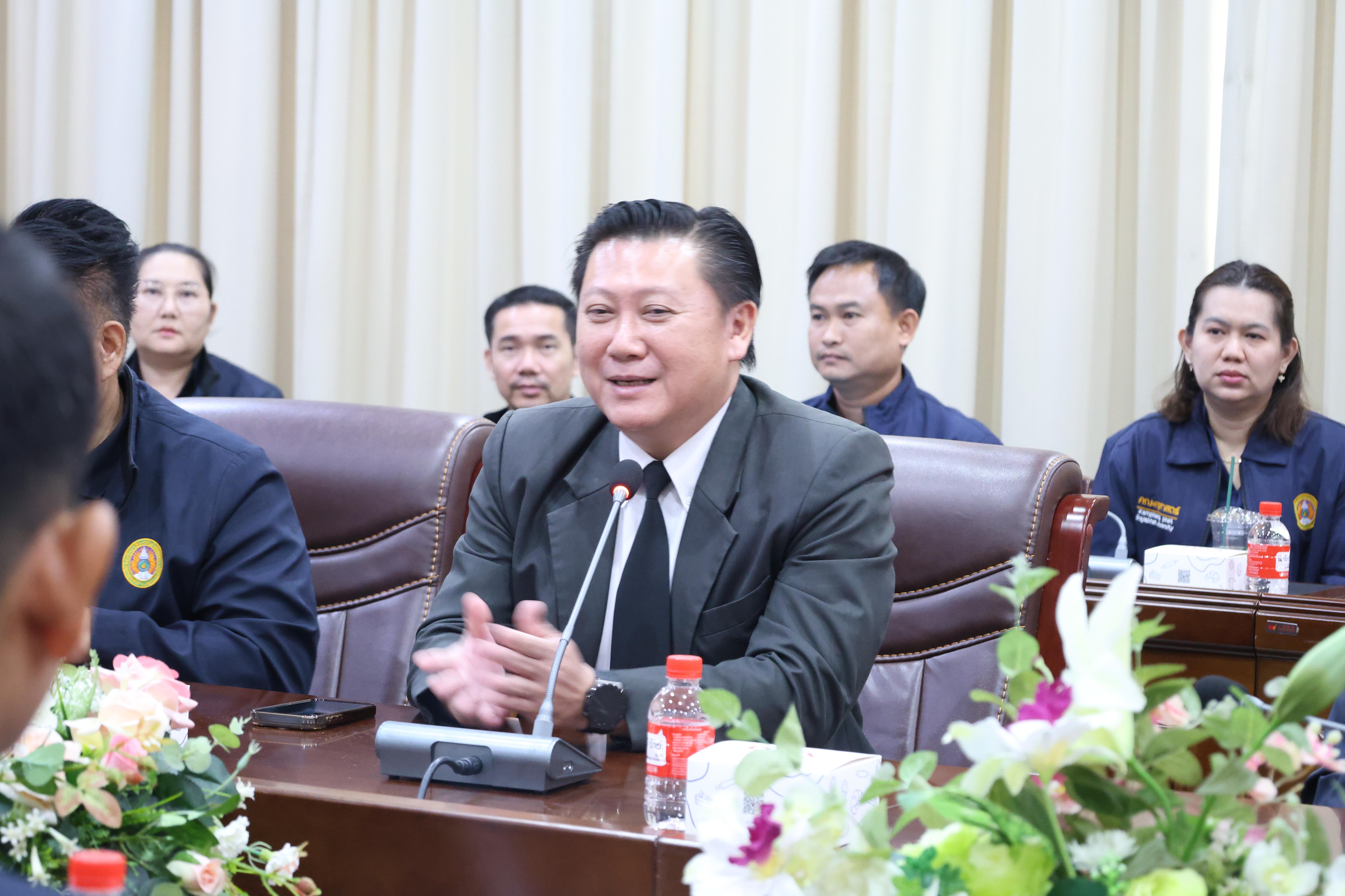 34. โครงการศึกษาดูงานเพื่อพัฒนาศักยภาพการบริหารจัดการสู่ความเป็นสากล