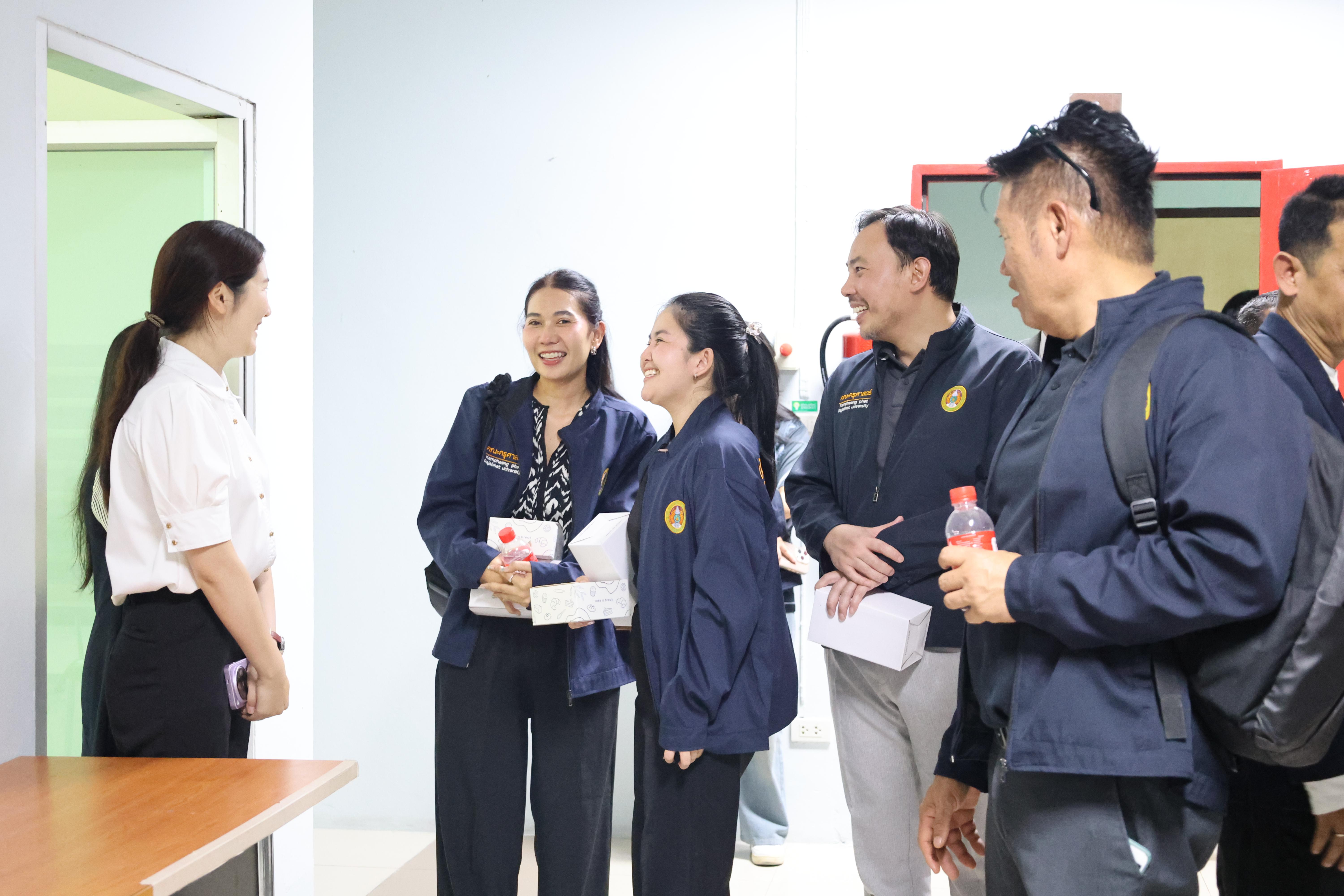 101. โครงการศึกษาดูงานเพื่อพัฒนาศักยภาพการบริหารจัดการสู่ความเป็นสากล