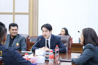 4. โครงการศึกษาดูงานเพื่อพัฒนาศักยภาพการบริหารจัดการสู่ความเป็นสากล