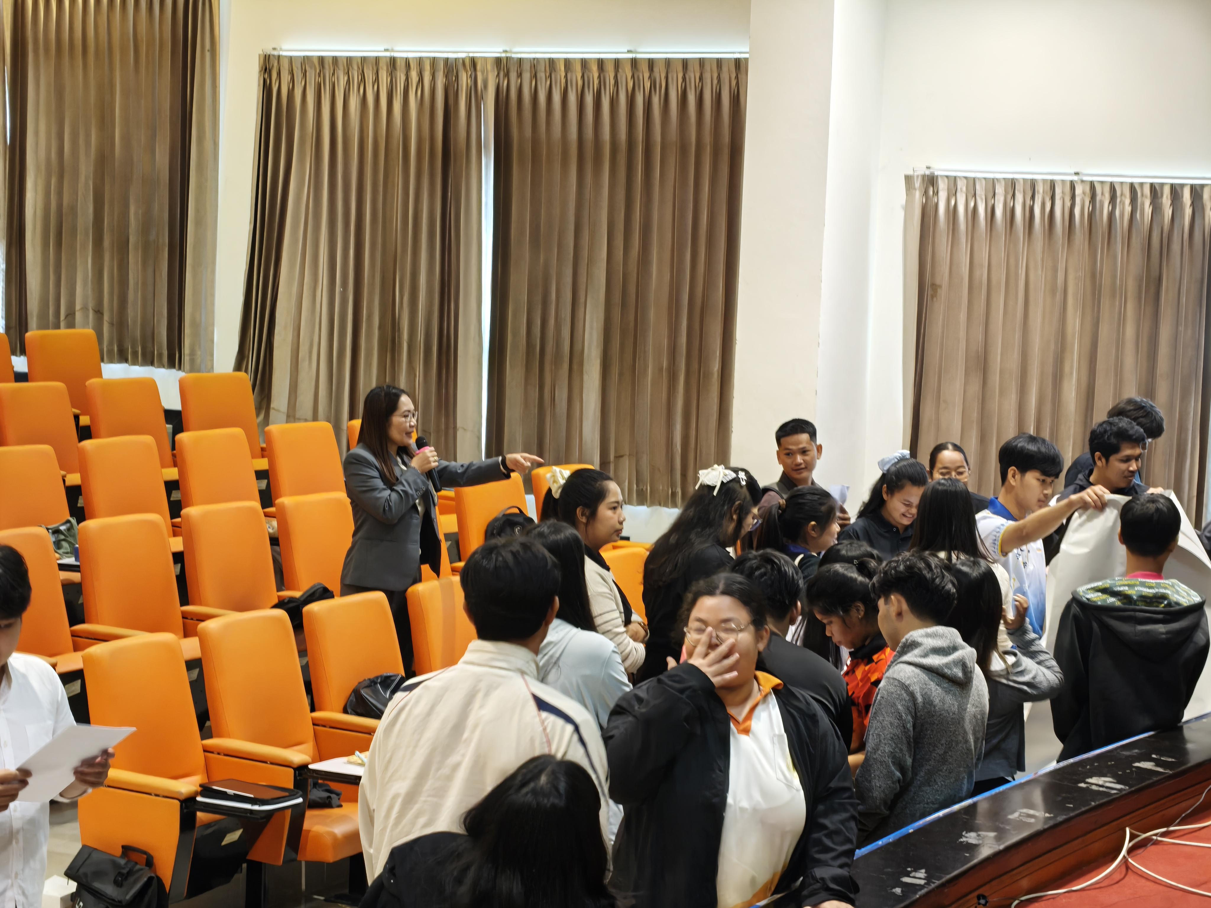 56. โครงการพัฒนาคุณลักษณะ 4 ประการ เพื่อยกระดับความฉลาดรู้