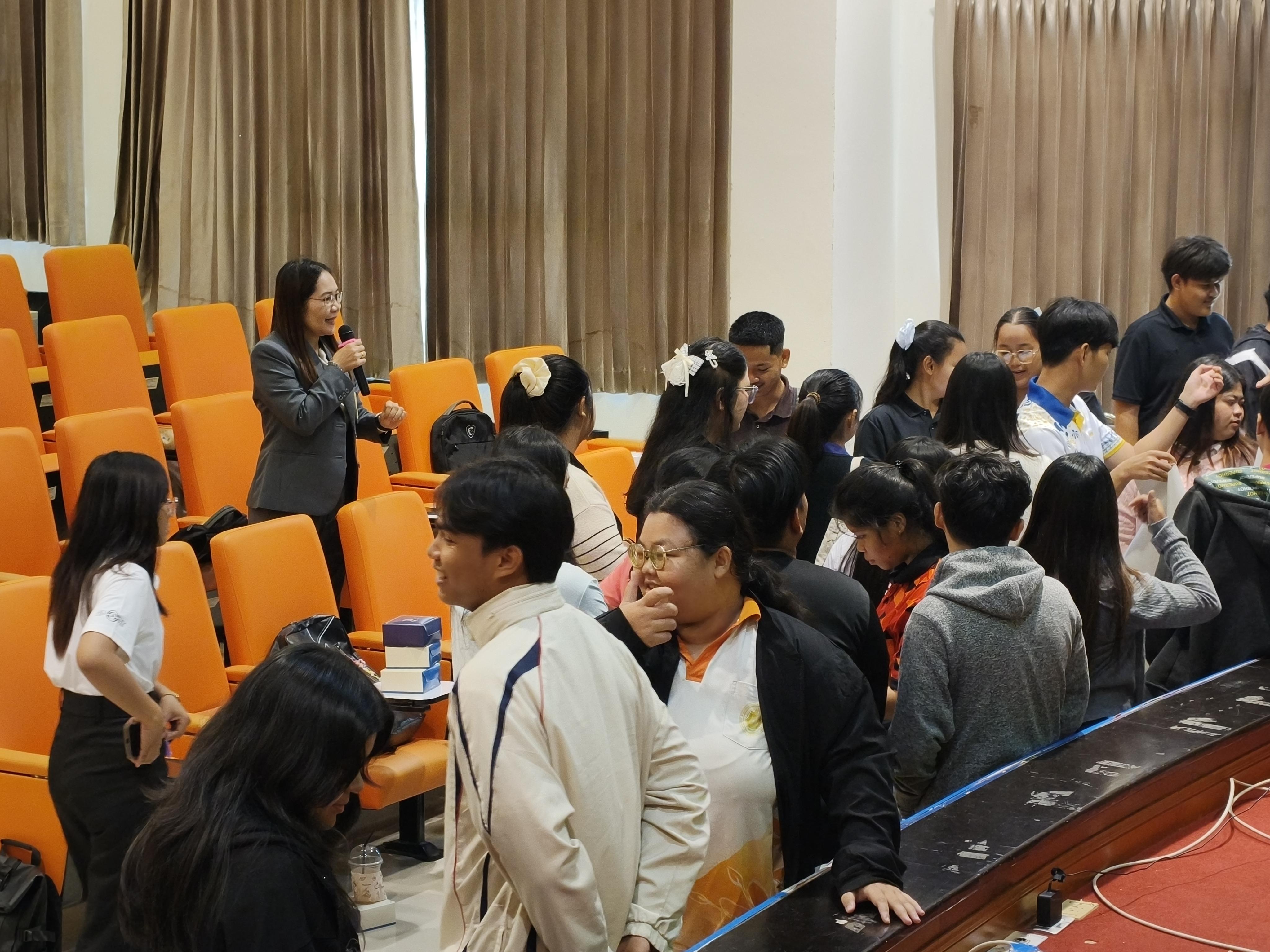 57. โครงการพัฒนาคุณลักษณะ 4 ประการ เพื่อยกระดับความฉลาดรู้