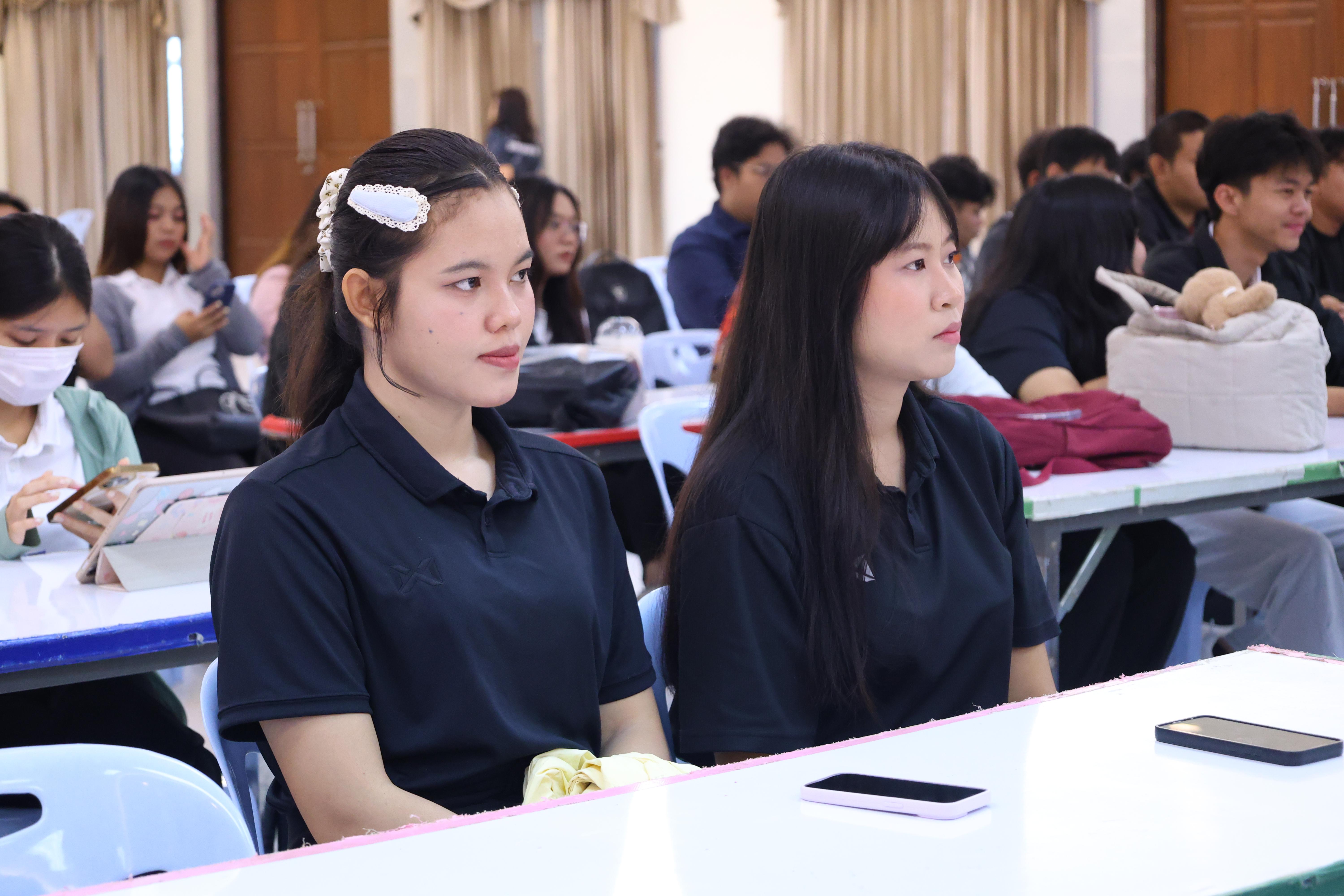 110. โครงการพัฒนาคุณลักษณะ 4 ประการ เพื่อยกระดับความฉลาดรู้