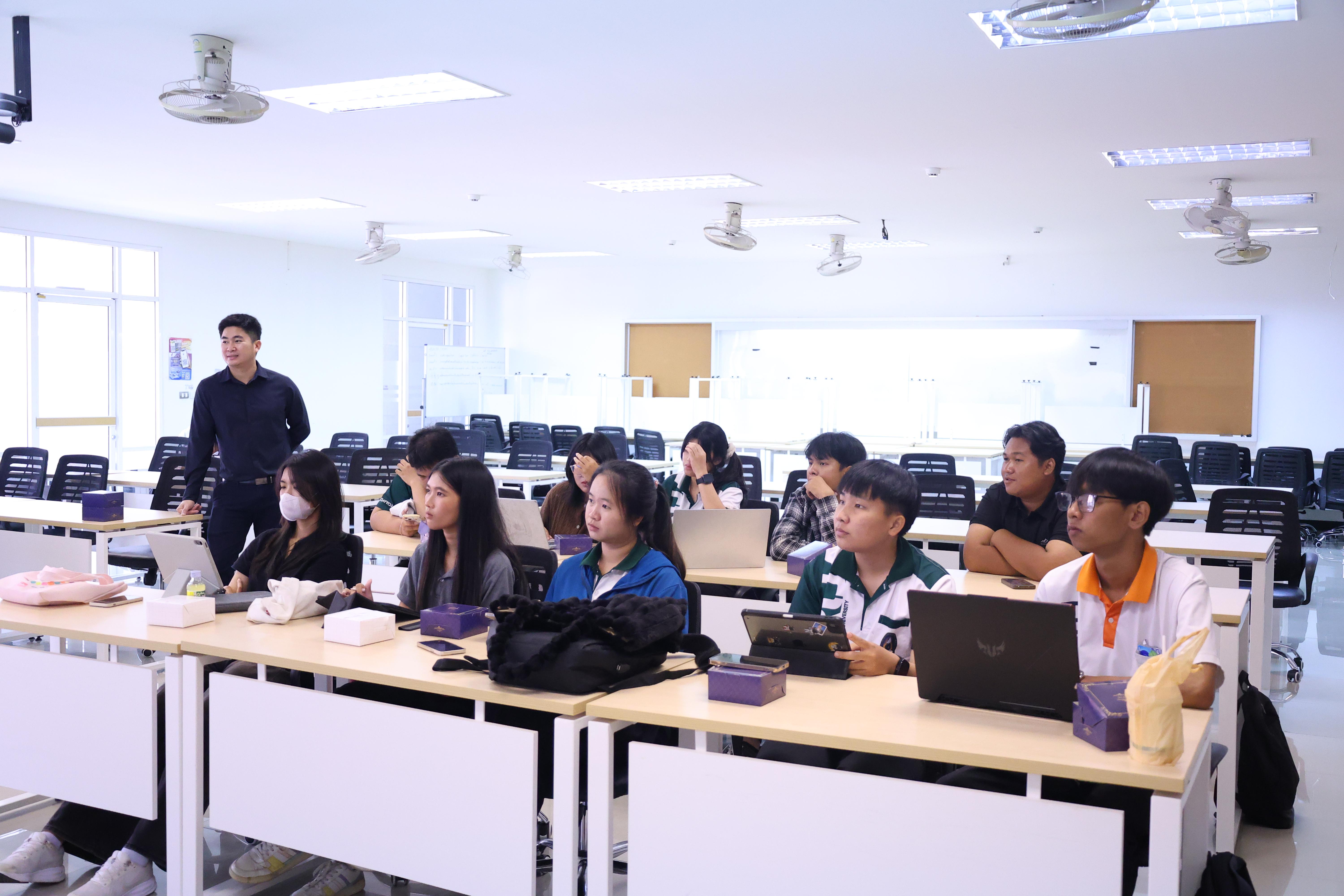 219. โครงการพัฒนาคุณลักษณะ 4 ประการ เพื่อยกระดับความฉลาดรู้