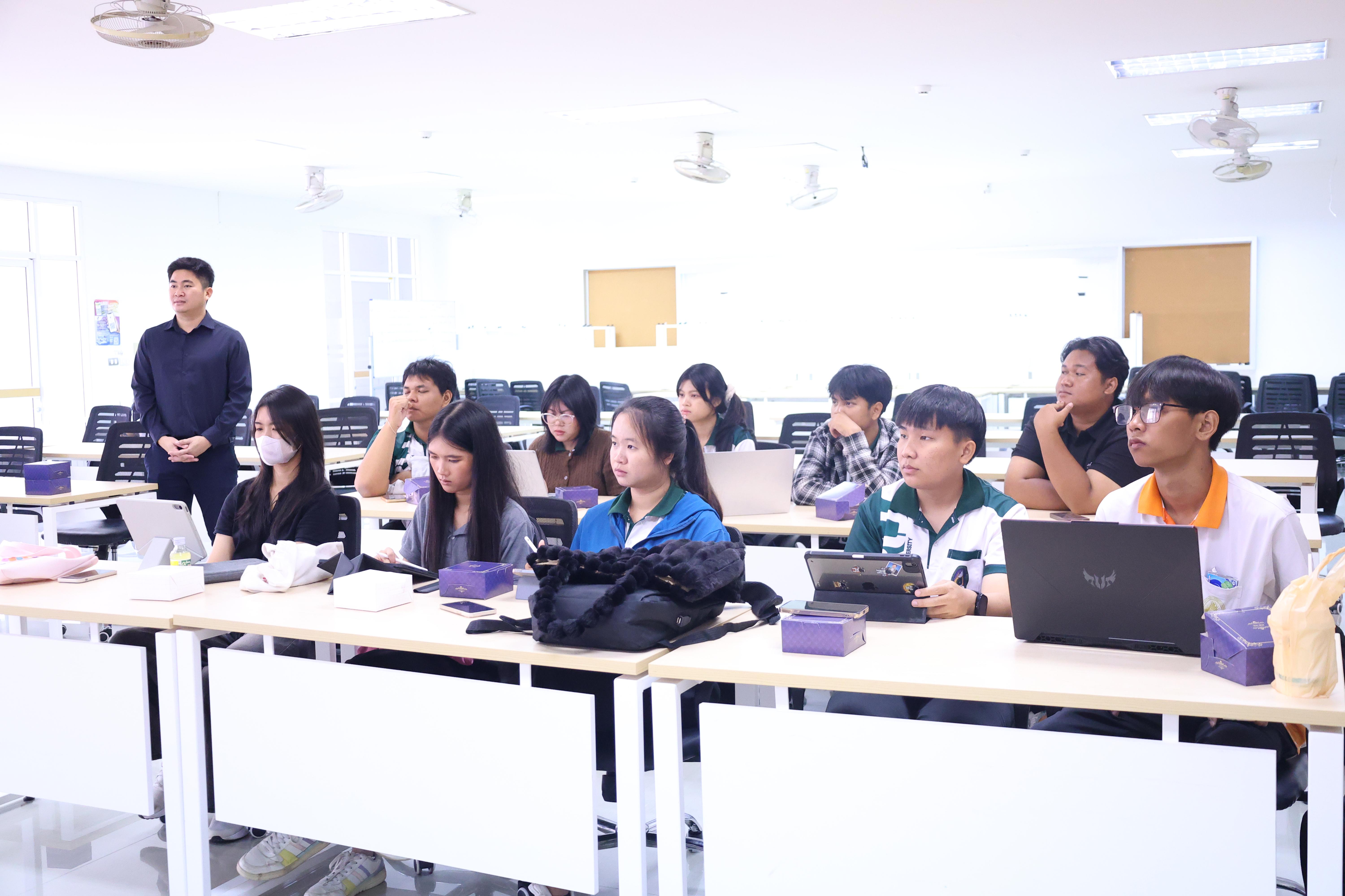 221. โครงการพัฒนาคุณลักษณะ 4 ประการ เพื่อยกระดับความฉลาดรู้