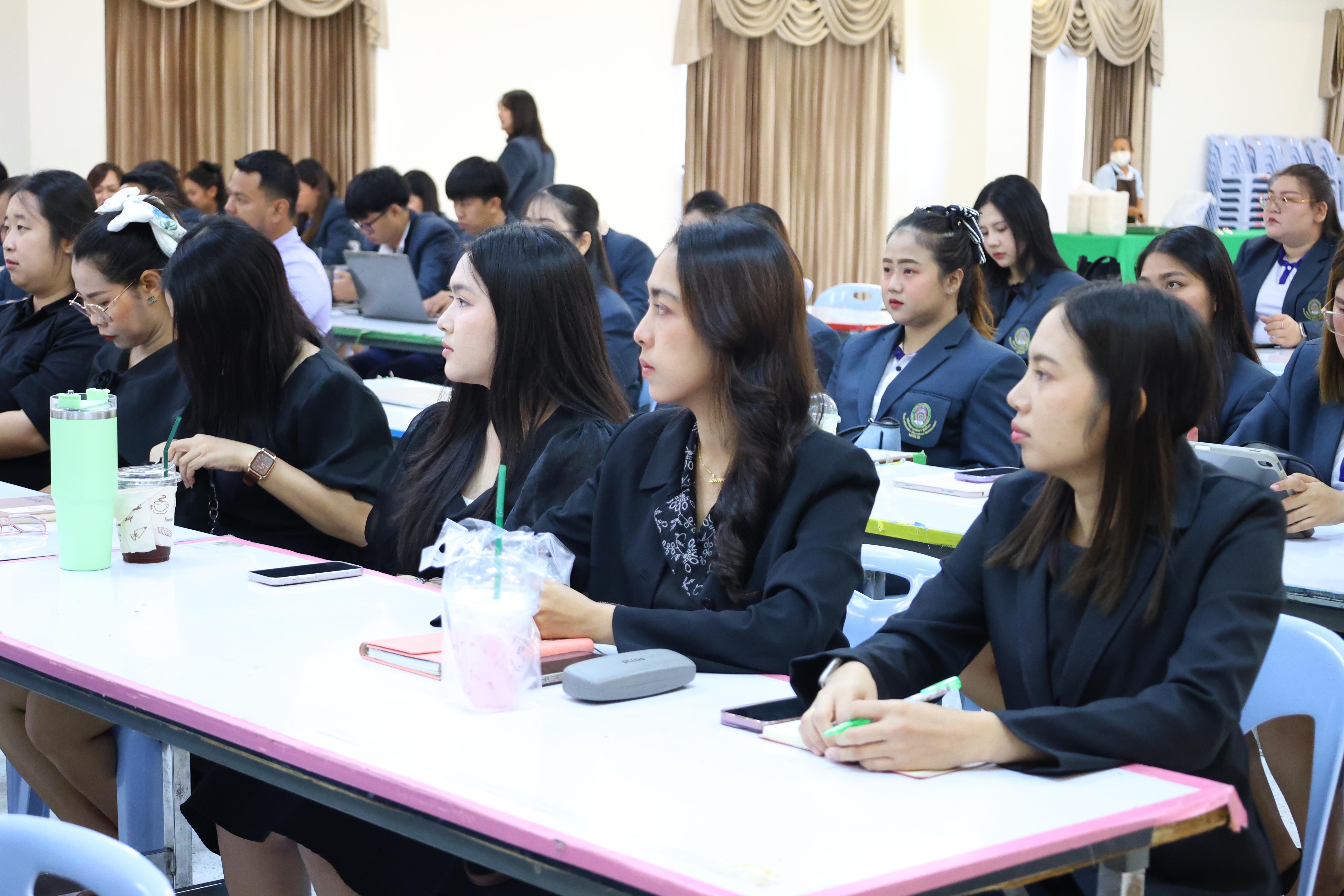 17. โครงการอบรมเชิงปฏิบัติการจริยธรรมการวิจัยและจรรยาบรรณวิชาชีพสำหรับนักศึกษาระดับบัณฑิตศึกษา
