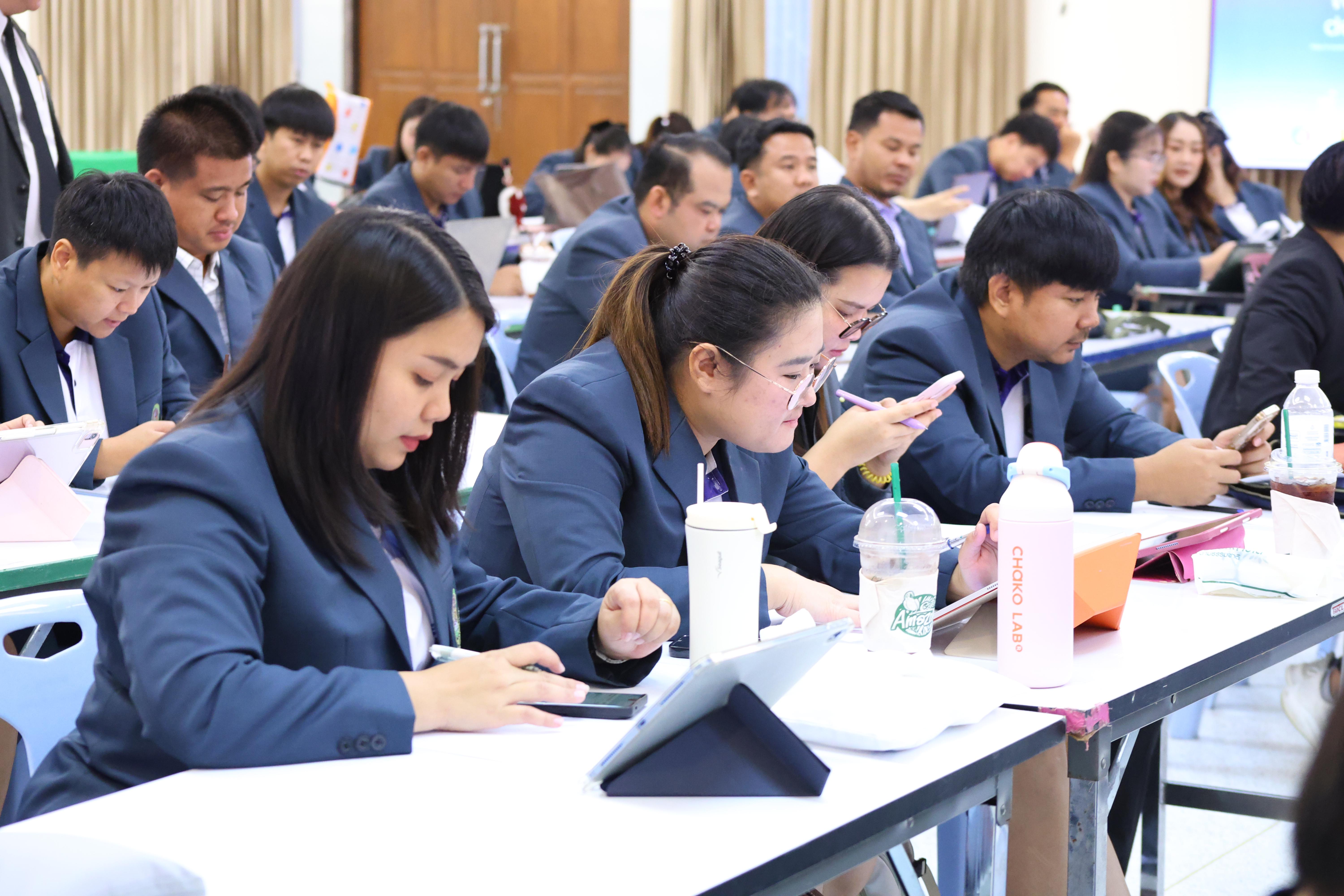 76. โครงการอบรมเชิงปฏิบัติการจริยธรรมการวิจัยและจรรยาบรรณวิชาชีพสำหรับนักศึกษาระดับบัณฑิตศึกษา