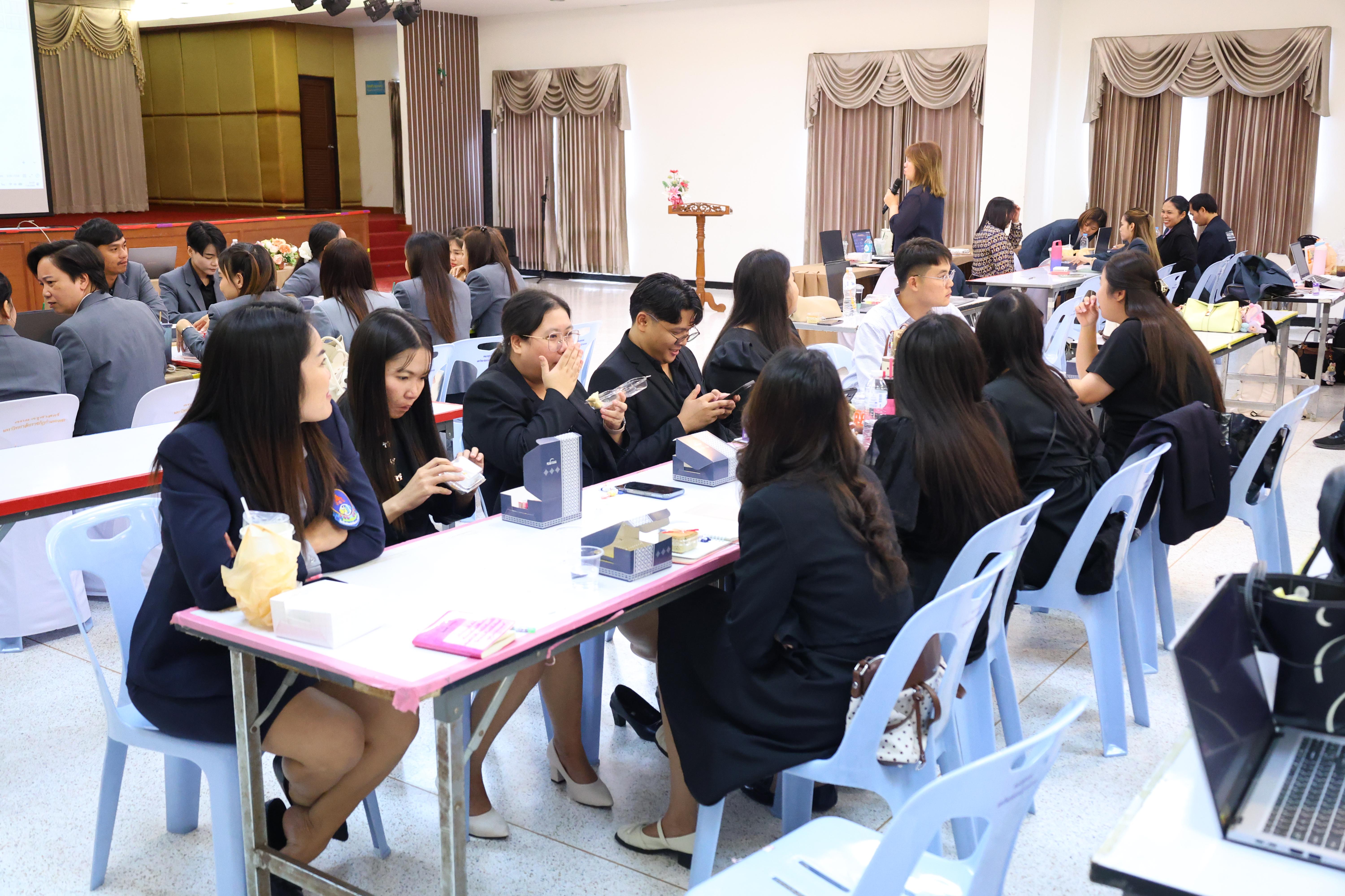 131. โครงการอบรมเชิงปฏิบัติการจริยธรรมการวิจัยและจรรยาบรรณวิชาชีพสำหรับนักศึกษาระดับบัณฑิตศึกษา