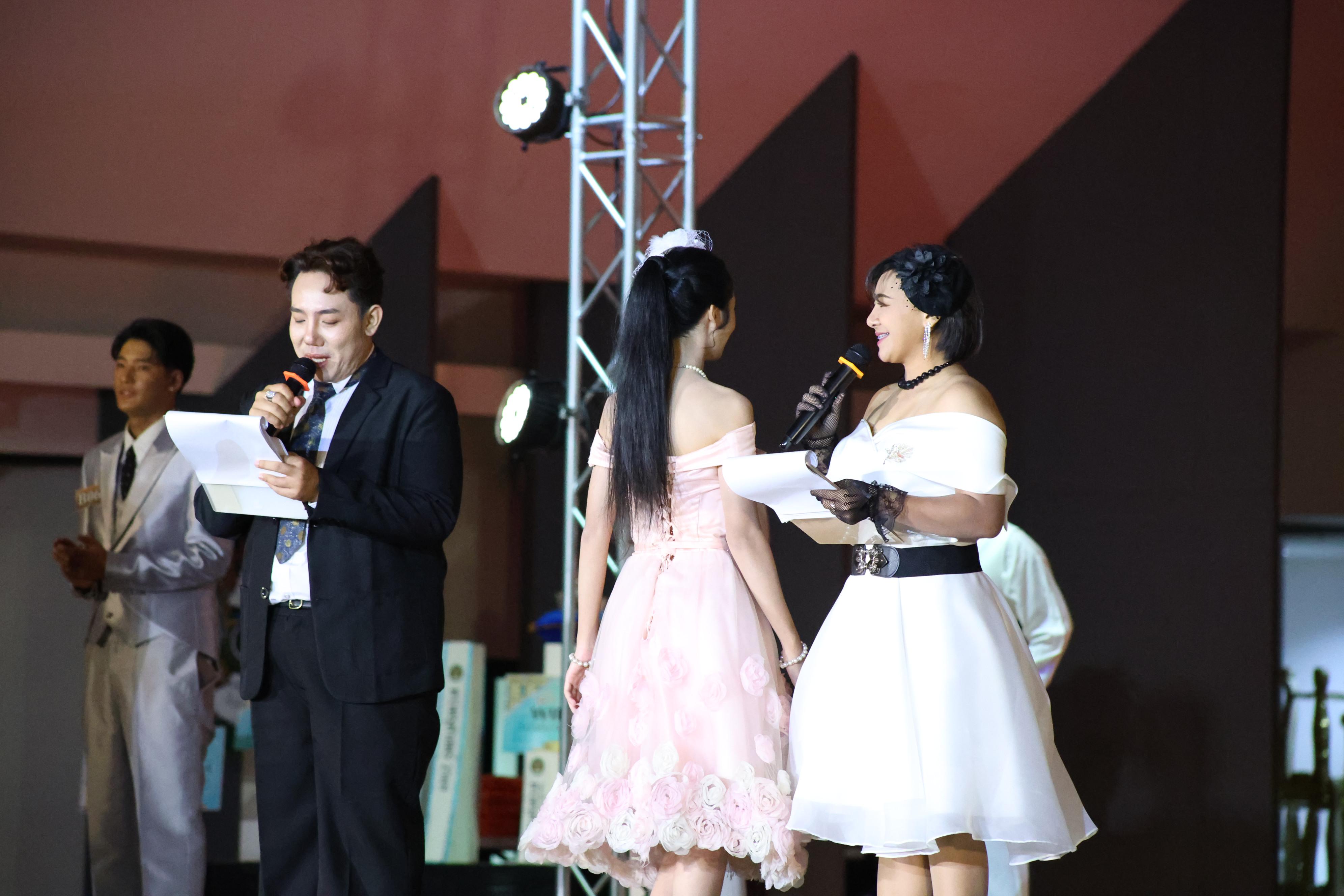 416. การประกวดดาว-เดือนครุศาสตร์ ประจำปี 2569 “หนึ่งในร้อย Freshy Night 2026”