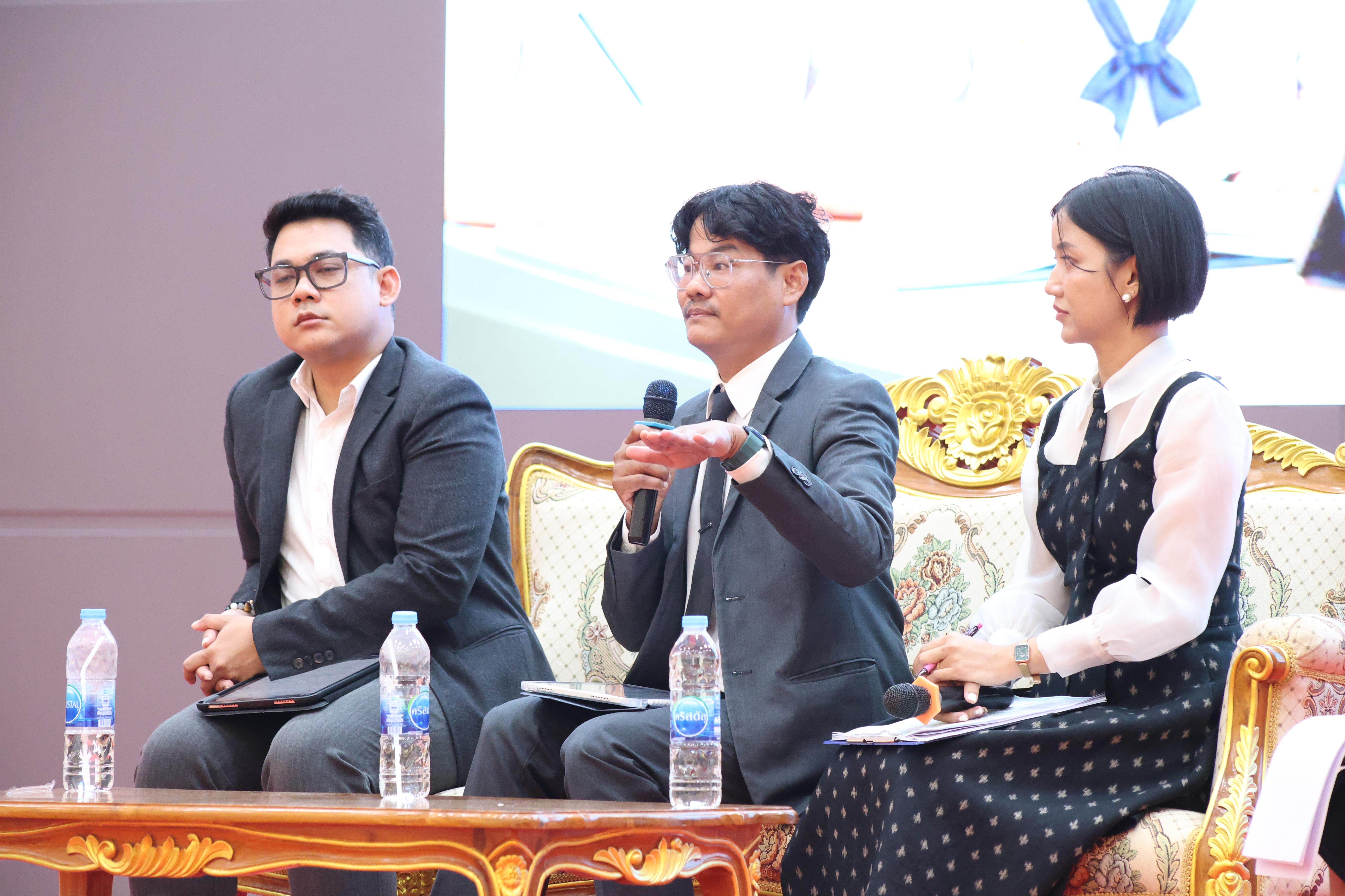 201. สัมมานาวิชาการโรงเรียนต้นแบบเชิงพื้นที่หลักสูตรเสริมสร้างคุณลักษณะ 4 ประการโดยใช้การจัดการเรียนการสอนสมรรถนะ PTRU MODEL เป็นฐานสำหรับครูเพื่อขับเคลื่อนนักเรียนให้มีความฉลาดรู้(PISA)