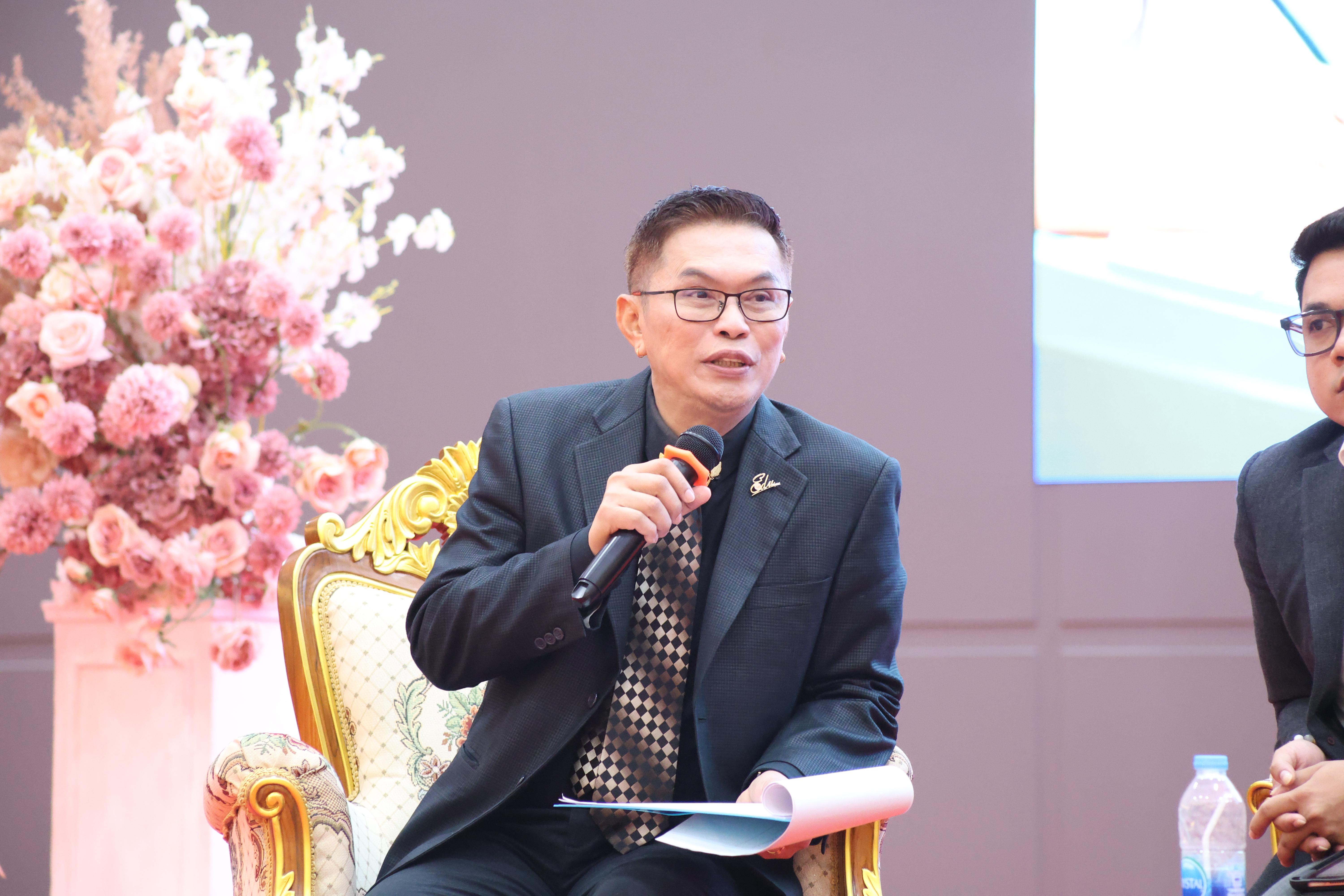 205. สัมมานาวิชาการโรงเรียนต้นแบบเชิงพื้นที่หลักสูตรเสริมสร้างคุณลักษณะ 4 ประการโดยใช้การจัดการเรียนการสอนสมรรถนะ PTRU MODEL เป็นฐานสำหรับครูเพื่อขับเคลื่อนนักเรียนให้มีความฉลาดรู้(PISA)