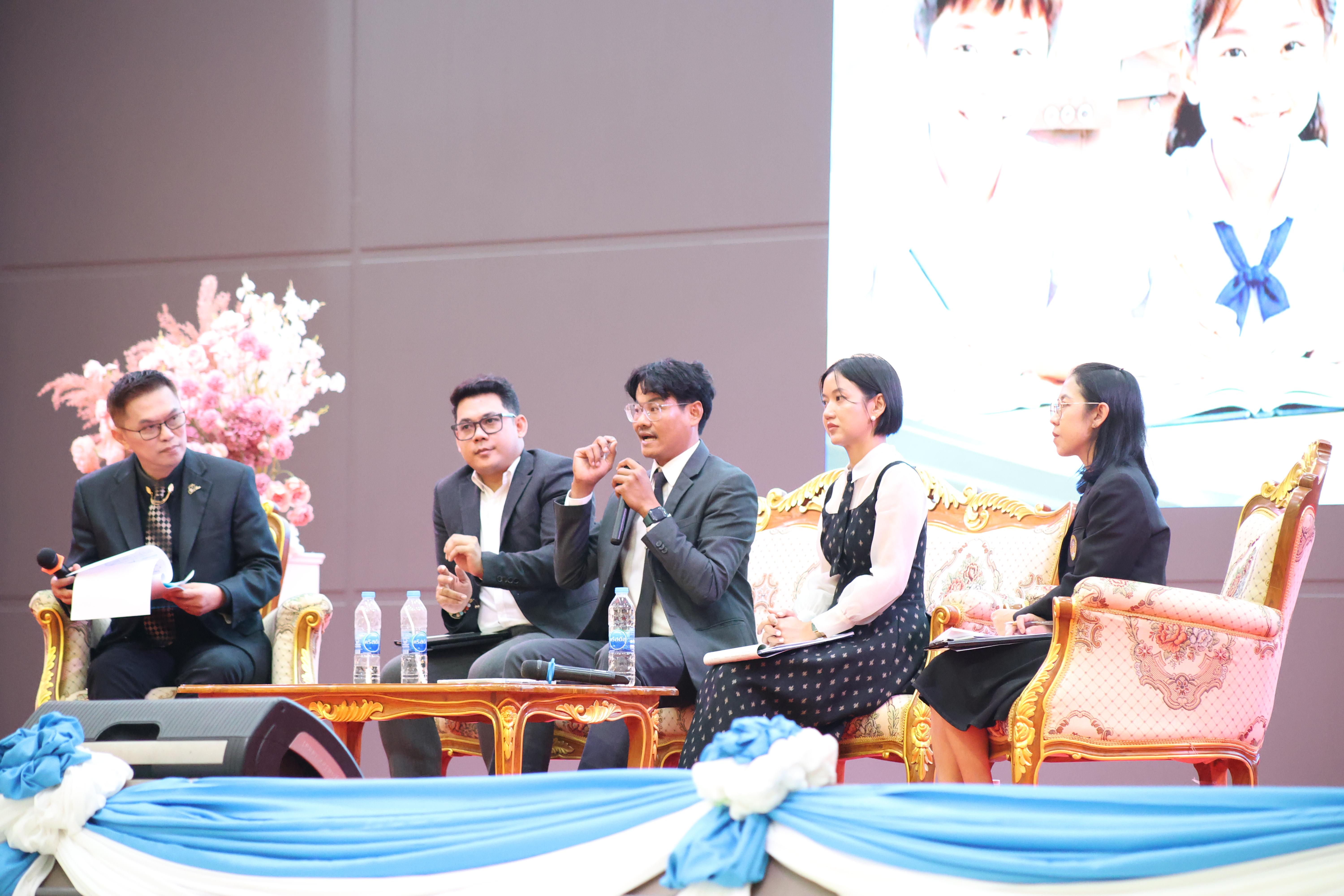 251. สัมมานาวิชาการโรงเรียนต้นแบบเชิงพื้นที่หลักสูตรเสริมสร้างคุณลักษณะ 4 ประการโดยใช้การจัดการเรียนการสอนสมรรถนะ PTRU MODEL เป็นฐานสำหรับครูเพื่อขับเคลื่อนนักเรียนให้มีความฉลาดรู้(PISA)