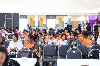 1. สัมมนาวิชาการโรงเรียนต้นแบบเชิงพื้นที่หลักสูตรเสริมสร้างคุณลักษณะ 4 ประการ