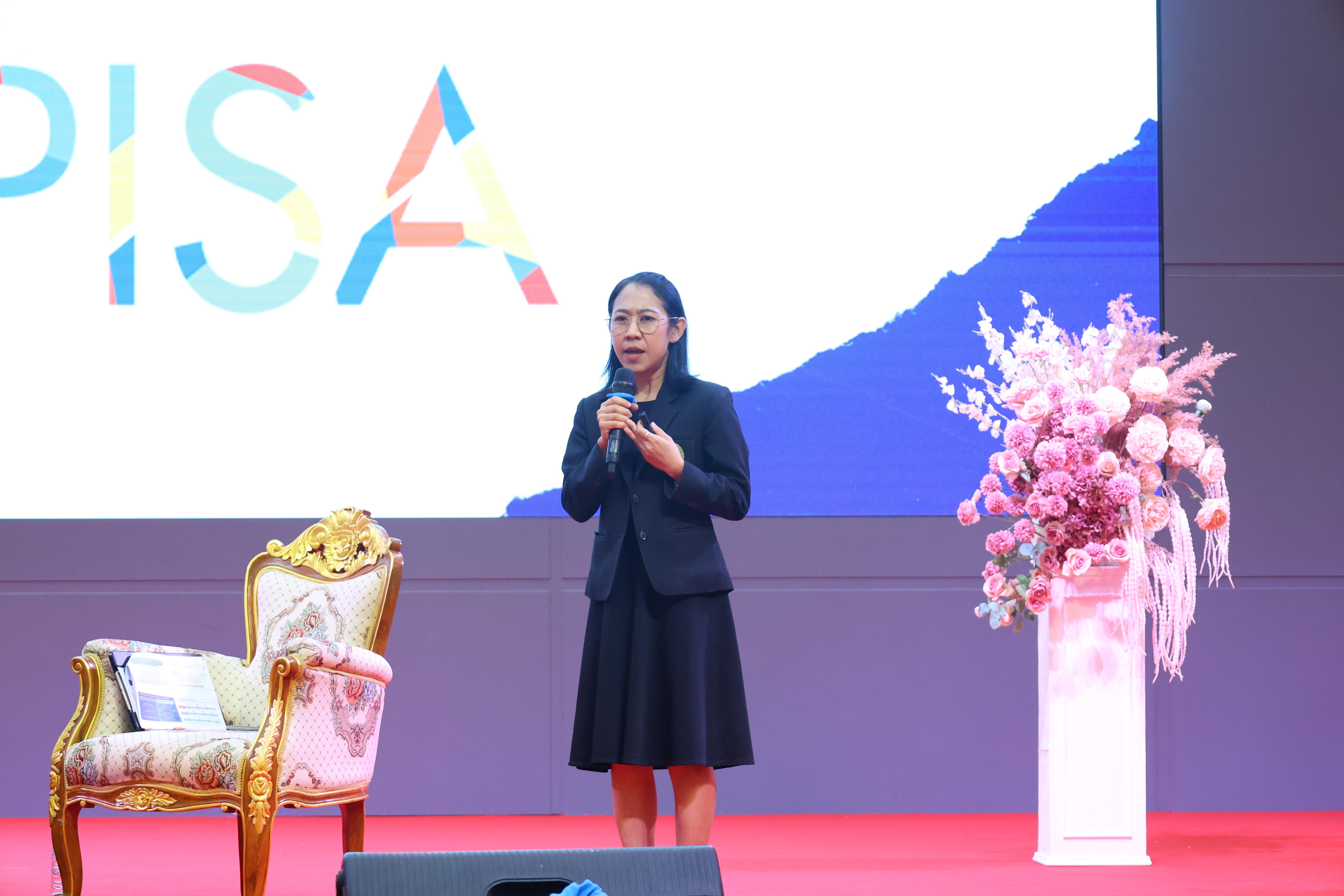 506. สัมมานาวิชาการโรงเรียนต้นแบบเชิงพื้นที่หลักสูตรเสริมสร้างคุณลักษณะ 4 ประการโดยใช้การจัดการเรียนการสอนสมรรถนะ PTRU MODEL เป็นฐานสำหรับครูเพื่อขับเคลื่อนนักเรียนให้มีความฉลาดรู้(PISA)