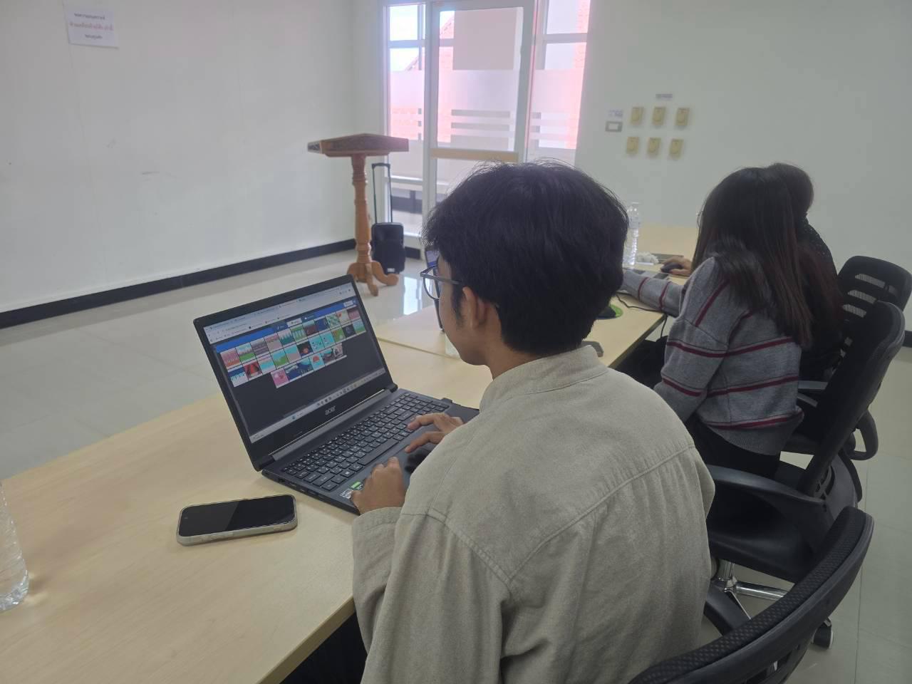 2. โครงการการผลิตสื่อการสอนด้วยนวัตกรรม AI ของครูเพื่อส่งเสริมความคิดสร้างสรรค์สำหรับผู้เรียนในยุคดิจิทัลตามบริบทของโรงเรียน ภายใต้โครงการพัฒนาคุณภาพการศึกษาและการพัฒนาท้องถิ่นโดยมีสถาบันอุดมศึกษาเป็นพี่เลี้ยงเครือข่ายเพื่อการพัฒนาอุดมศึกษา