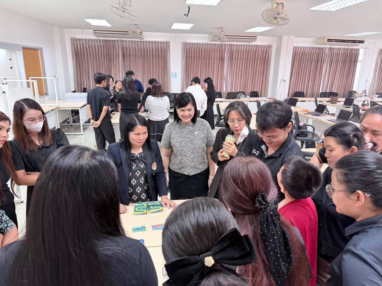 133. โครงการการผลิตสื่อการสอนด้วยนวัตกรรม AI ของครูเพื่อส่งเสริมความคิดสร้างสรรค์สำหรับผู้เรียนในยุคดิจิทัลตามบริบทของโรงเรียน ภายใต้โครงการพัฒนาคุณภาพการศึกษาและการพัฒนาท้องถิ่นโดยมีสถาบันอุดมศึกษาเป็นพี่เลี้ยงเครือข่ายเพื่อการพัฒนาอุดมศึกษา