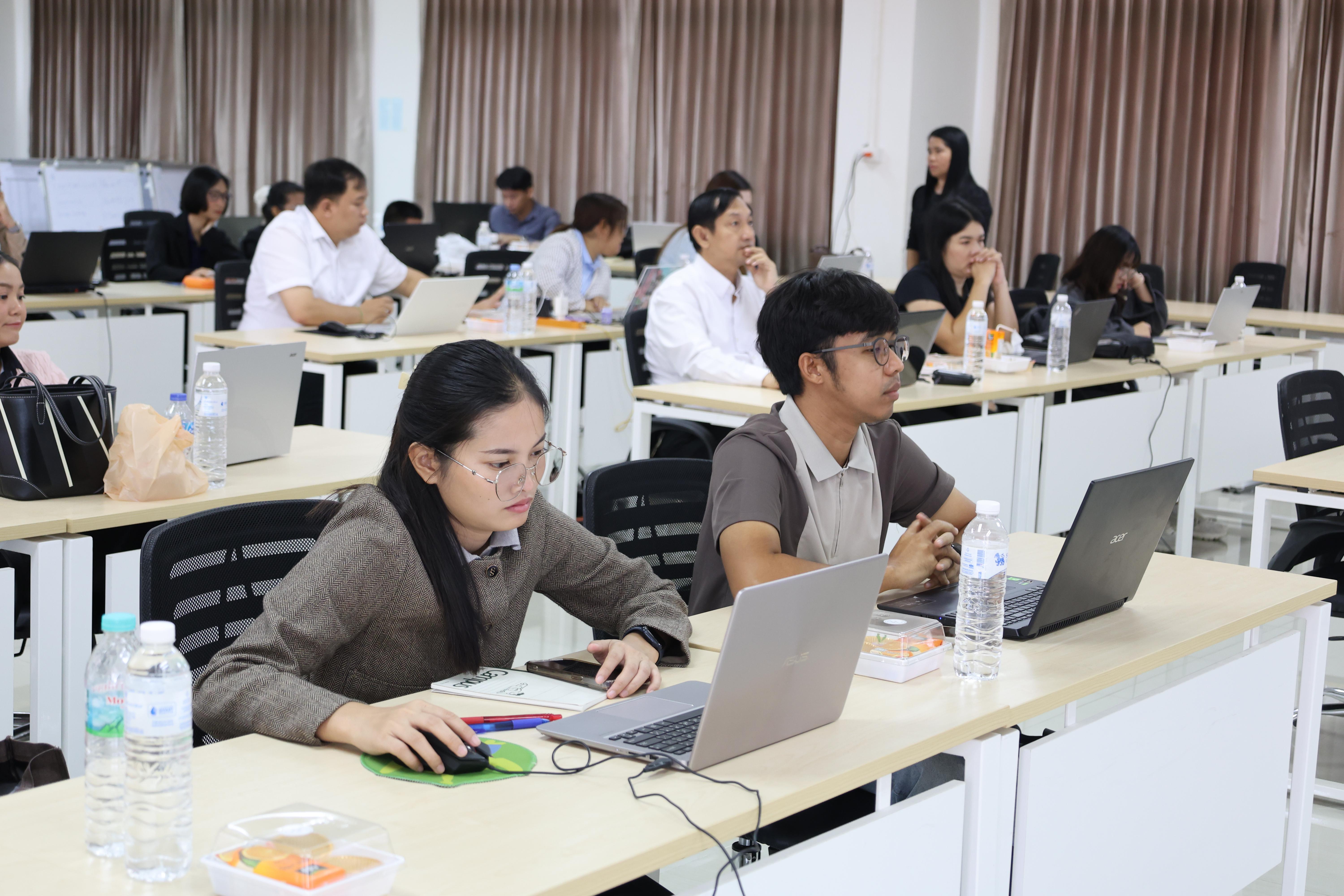 166. โครงการการผลิตสื่อการสอนด้วยนวัตกรรม AI ของครูเพื่อส่งเสริมความคิดสร้างสรรค์สำหรับผู้เรียนในยุคดิจิทัลตามบริบทของโรงเรียน ภายใต้โครงการพัฒนาคุณภาพการศึกษาและการพัฒนาท้องถิ่นโดยมีสถาบันอุดมศึกษาเป็นพี่เลี้ยงเครือข่ายเพื่อการพัฒนาอุดมศึกษา
