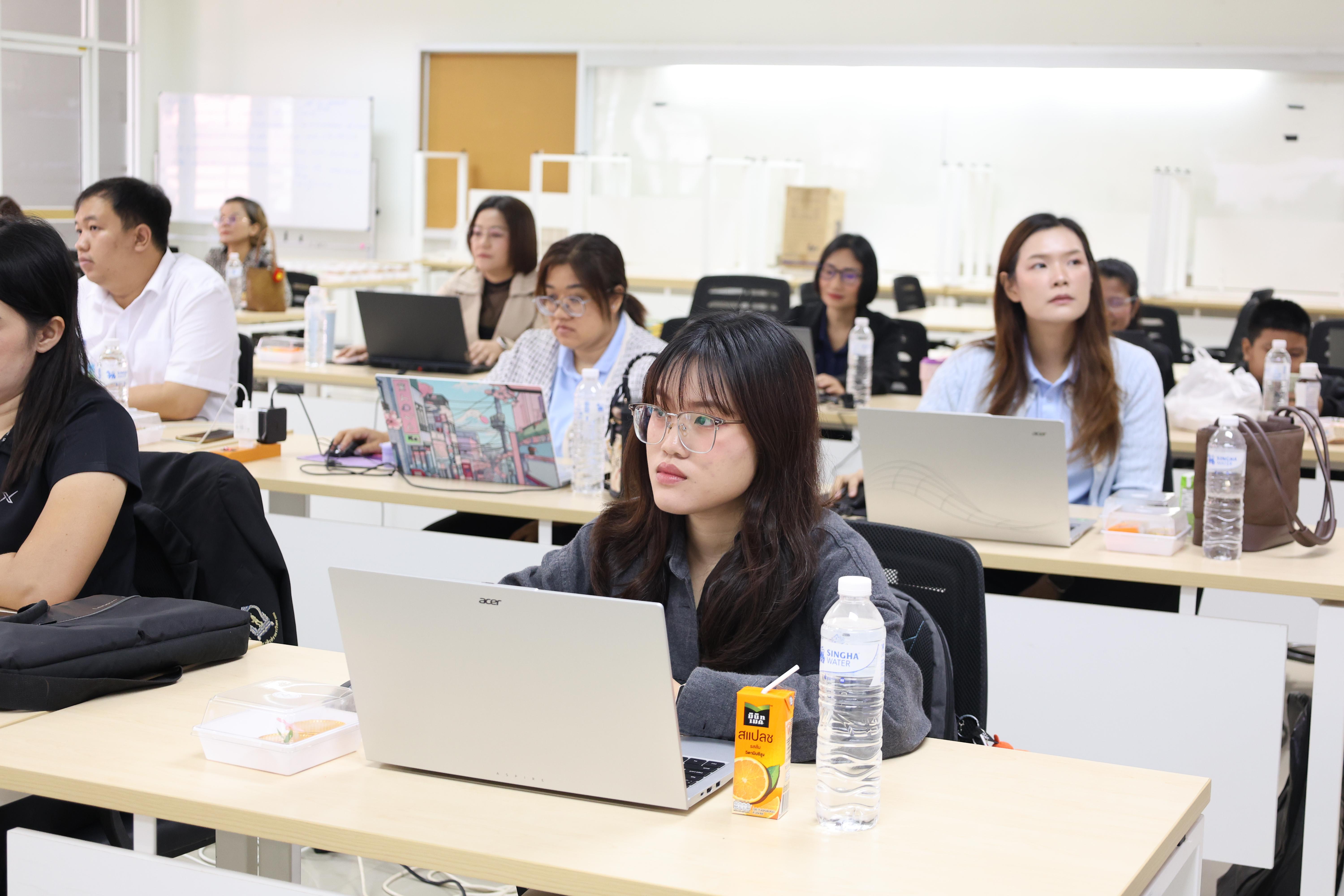 178. โครงการการผลิตสื่อการสอนด้วยนวัตกรรม AI ของครูเพื่อส่งเสริมความคิดสร้างสรรค์สำหรับผู้เรียนในยุคดิจิทัลตามบริบทของโรงเรียน ภายใต้โครงการพัฒนาคุณภาพการศึกษาและการพัฒนาท้องถิ่นโดยมีสถาบันอุดมศึกษาเป็นพี่เลี้ยงเครือข่ายเพื่อการพัฒนาอุดมศึกษา