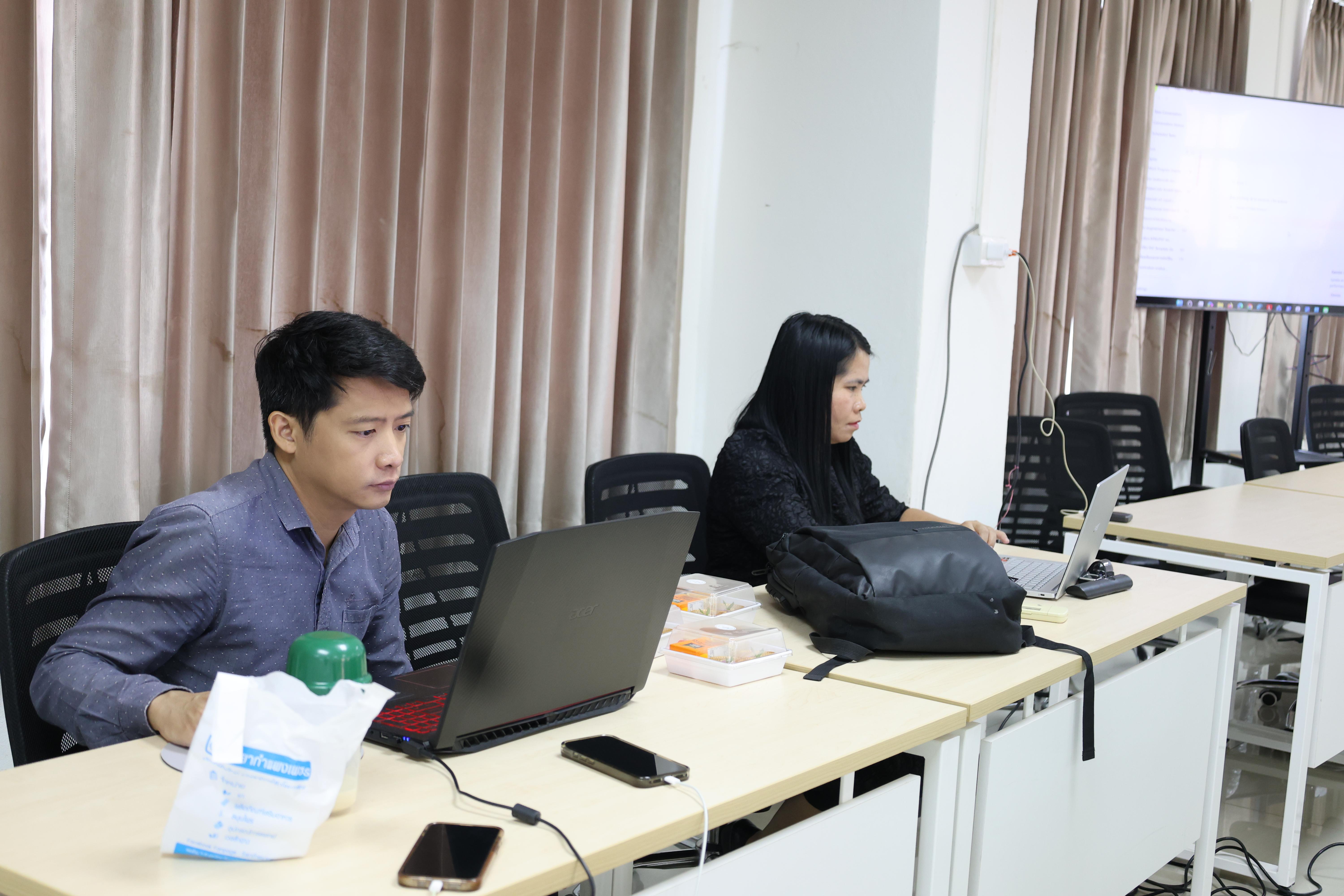 192. โครงการการผลิตสื่อการสอนด้วยนวัตกรรม AI ของครูเพื่อส่งเสริมความคิดสร้างสรรค์สำหรับผู้เรียนในยุคดิจิทัลตามบริบทของโรงเรียน ภายใต้โครงการพัฒนาคุณภาพการศึกษาและการพัฒนาท้องถิ่นโดยมีสถาบันอุดมศึกษาเป็นพี่เลี้ยงเครือข่ายเพื่อการพัฒนาอุดมศึกษา