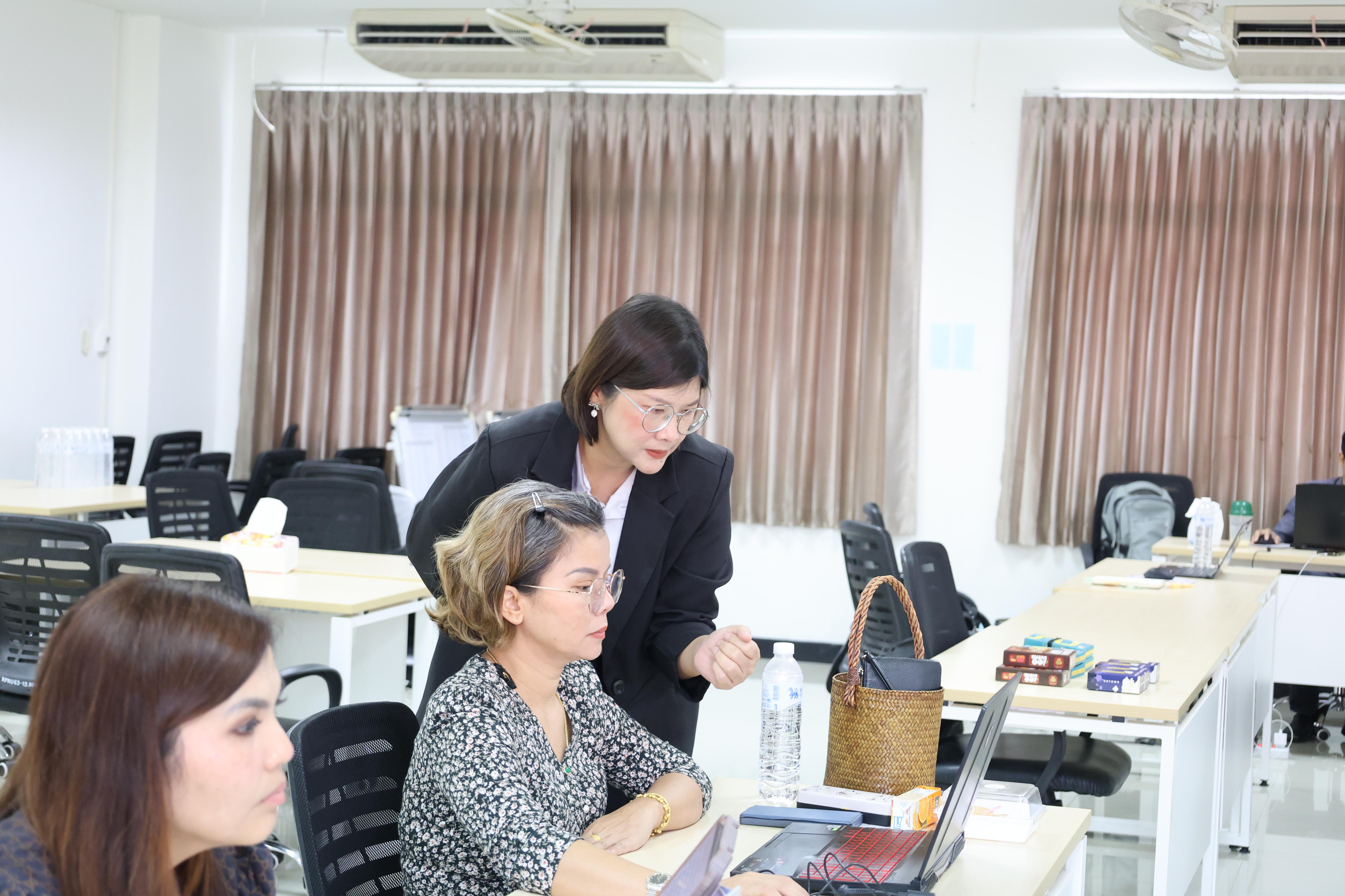 210. โครงการการผลิตสื่อการสอนด้วยนวัตกรรม AI ของครูเพื่อส่งเสริมความคิดสร้างสรรค์สำหรับผู้เรียนในยุคดิจิทัลตามบริบทของโรงเรียน ภายใต้โครงการพัฒนาคุณภาพการศึกษาและการพัฒนาท้องถิ่นโดยมีสถาบันอุดมศึกษาเป็นพี่เลี้ยงเครือข่ายเพื่อการพัฒนาอุดมศึกษา