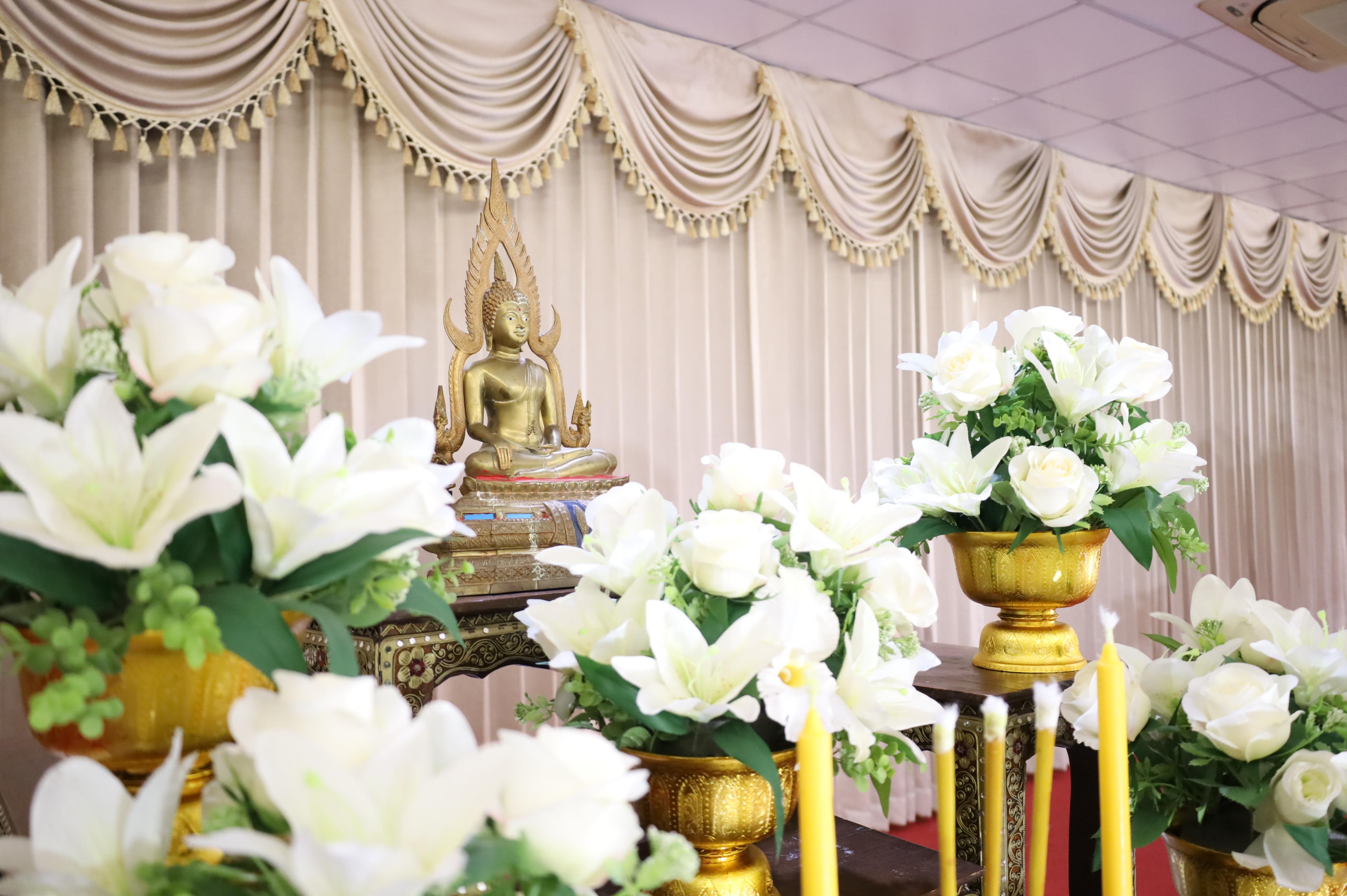 9. พิธีทอดผ้าป่าสามัคคี เพื่ออุทิศบุญกุศลให้แก่ผู้วายชนม์ ขอขอบคุณผู้บริหาร คณาจารย์ บุคลากร และผู้มีจิตศรัทธาทุกท่าน