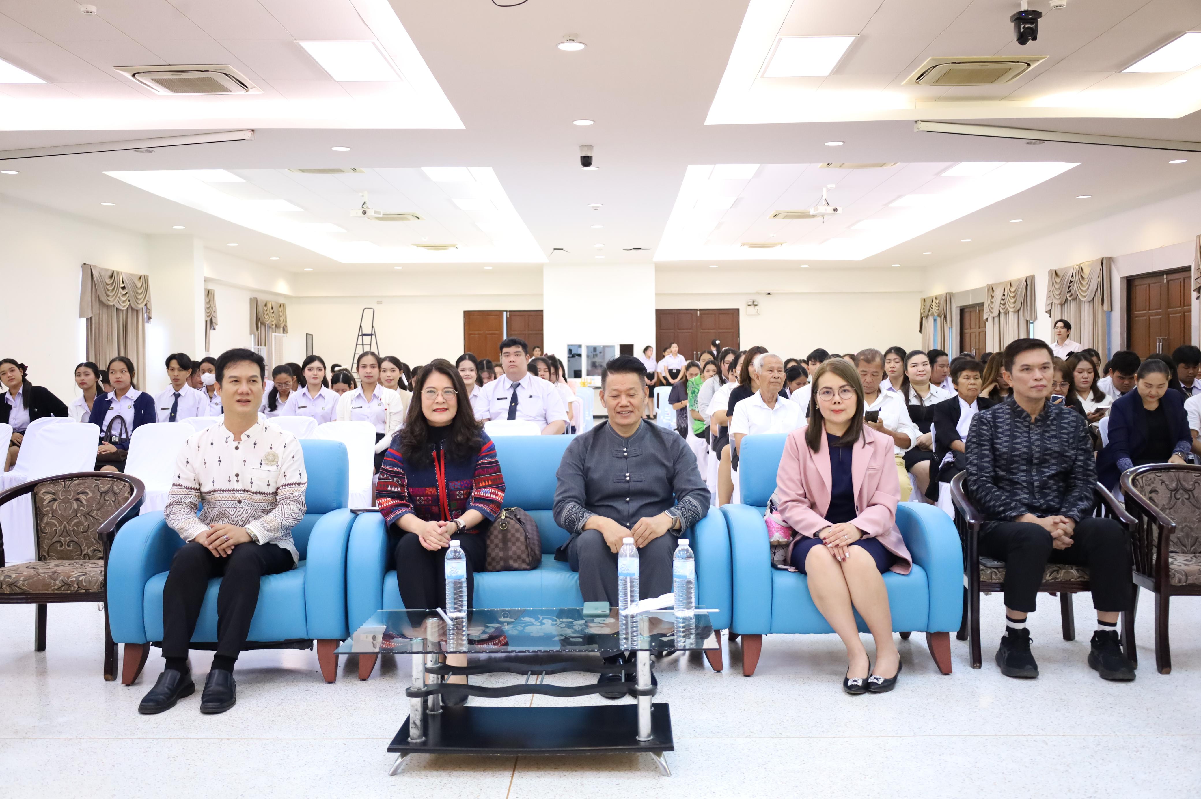 31. พิธีทอดผ้าป่าสามัคคี เพื่ออุทิศบุญกุศลให้แก่ผู้วายชนม์ ขอขอบคุณผู้บริหาร คณาจารย์ บุคลากร และผู้มีจิตศรัทธาทุกท่าน