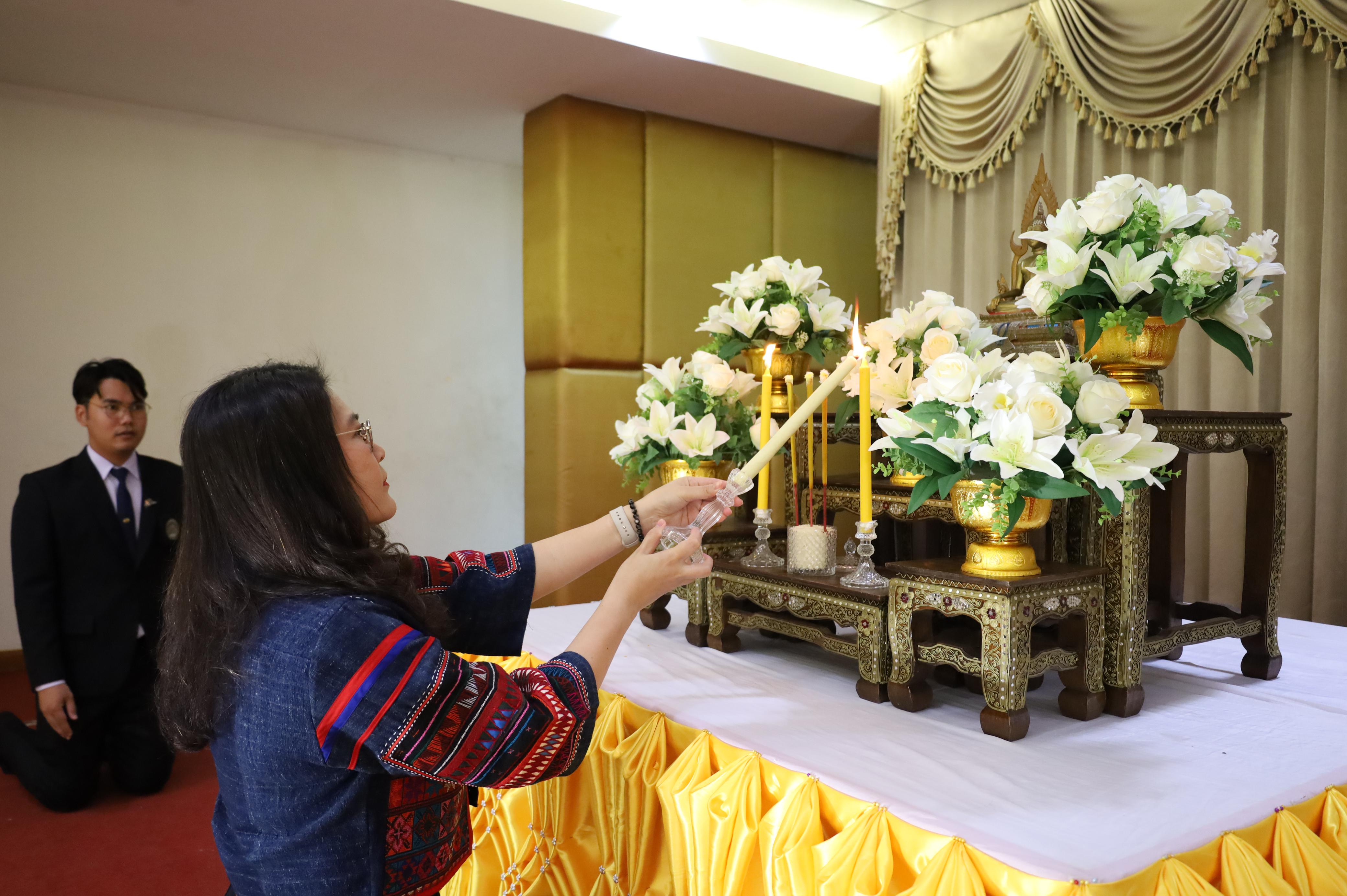 33. พิธีทอดผ้าป่าสามัคคี เพื่ออุทิศบุญกุศลให้แก่ผู้วายชนม์ ขอขอบคุณผู้บริหาร คณาจารย์ บุคลากร และผู้มีจิตศรัทธาทุกท่าน