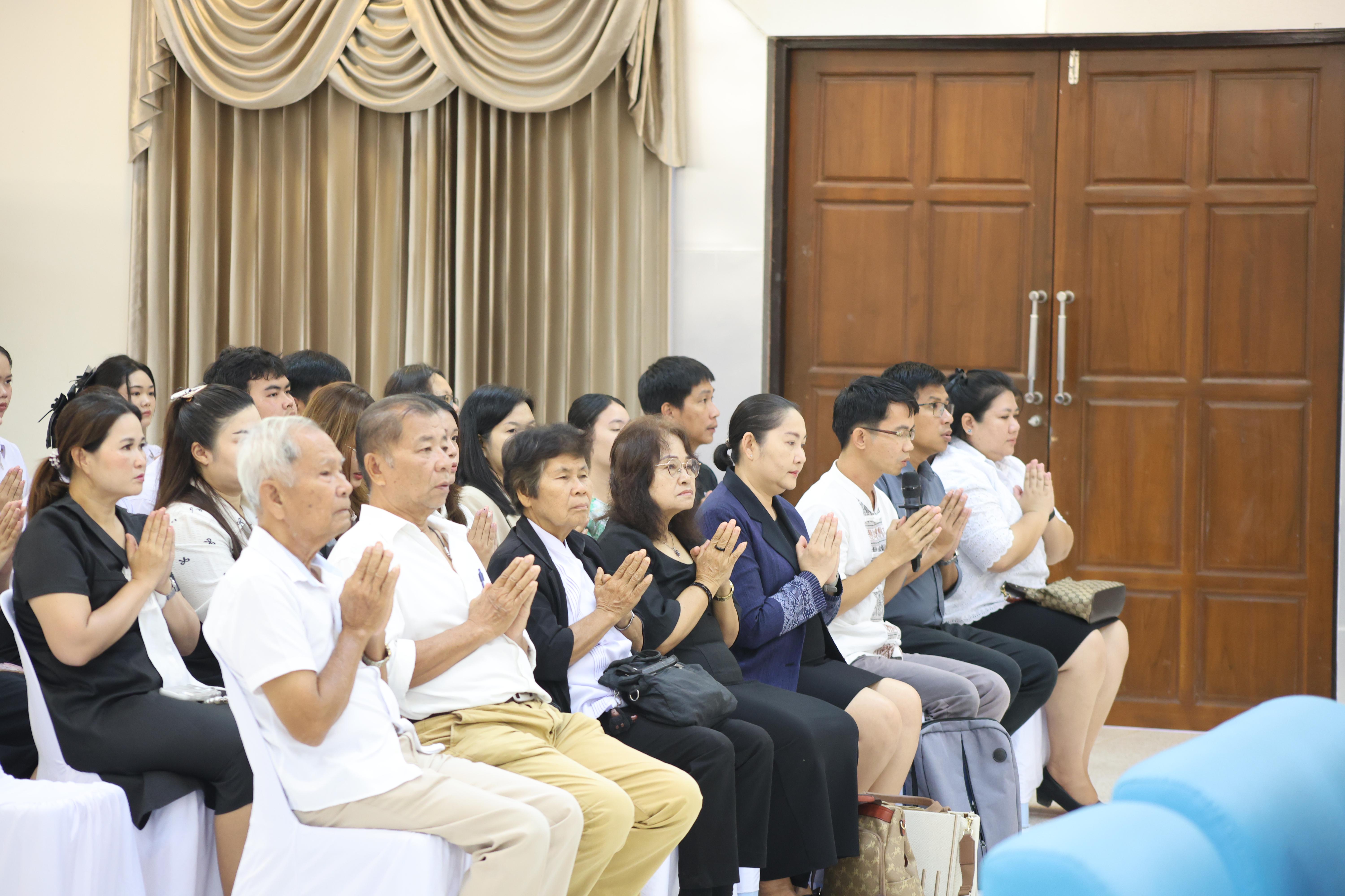 159. พิธีทอดผ้าป่าสามัคคี เพื่ออุทิศบุญกุศลให้แก่ผู้วายชนม์ ขอขอบคุณผู้บริหาร คณาจารย์ บุคลากร และผู้มีจิตศรัทธาทุกท่าน
