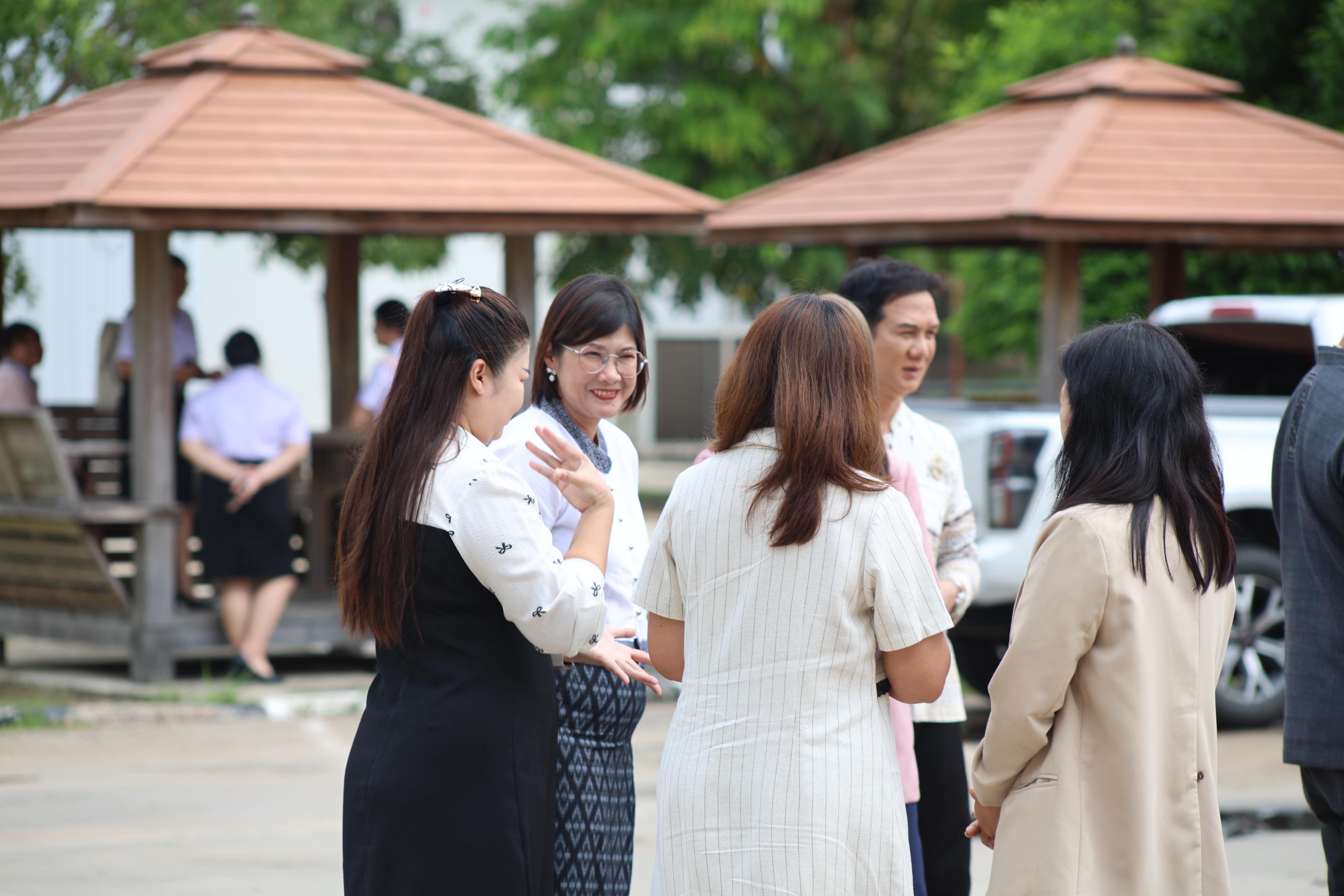 182. พิธีทอดผ้าป่าสามัคคี เพื่ออุทิศบุญกุศลให้แก่ผู้วายชนม์ ขอขอบคุณผู้บริหาร คณาจารย์ บุคลากร และผู้มีจิตศรัทธาทุกท่าน
