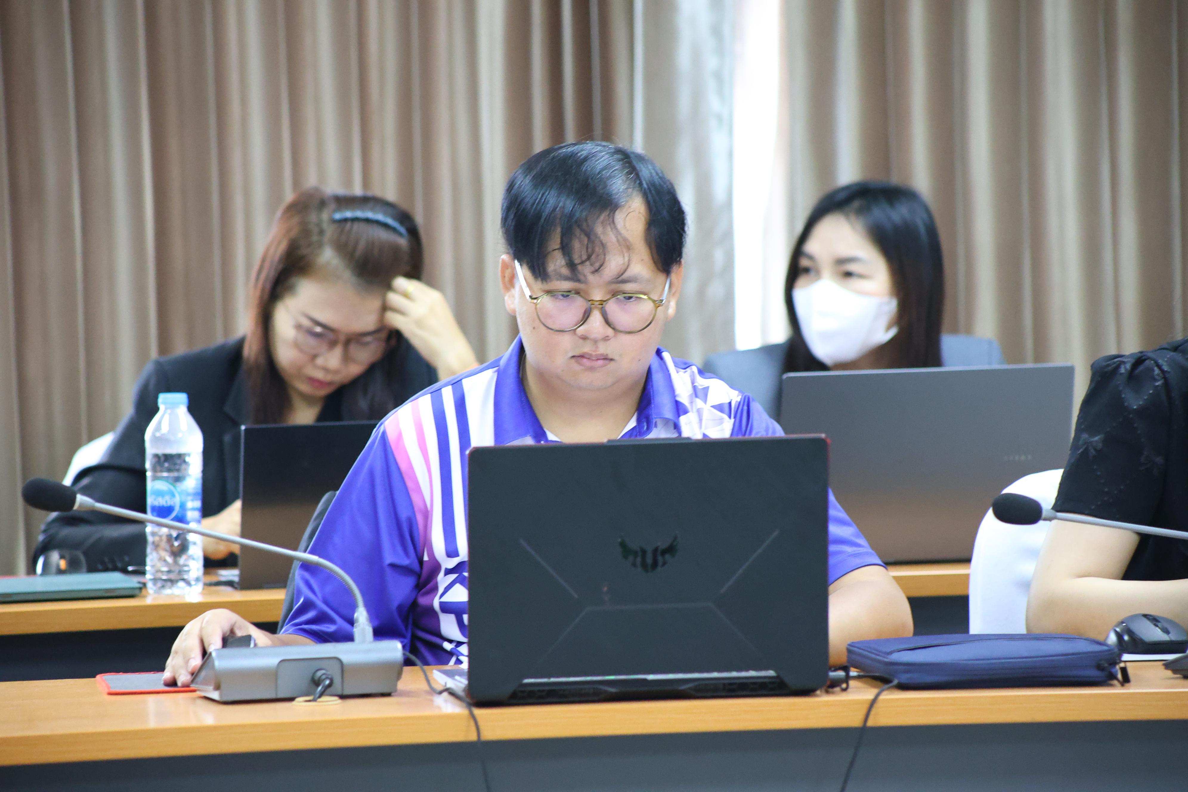 88. การใช้สถิตขั้นสูงในการวิจัยสำหรับนักศึกษาระดับบัณฑิตศึกษา