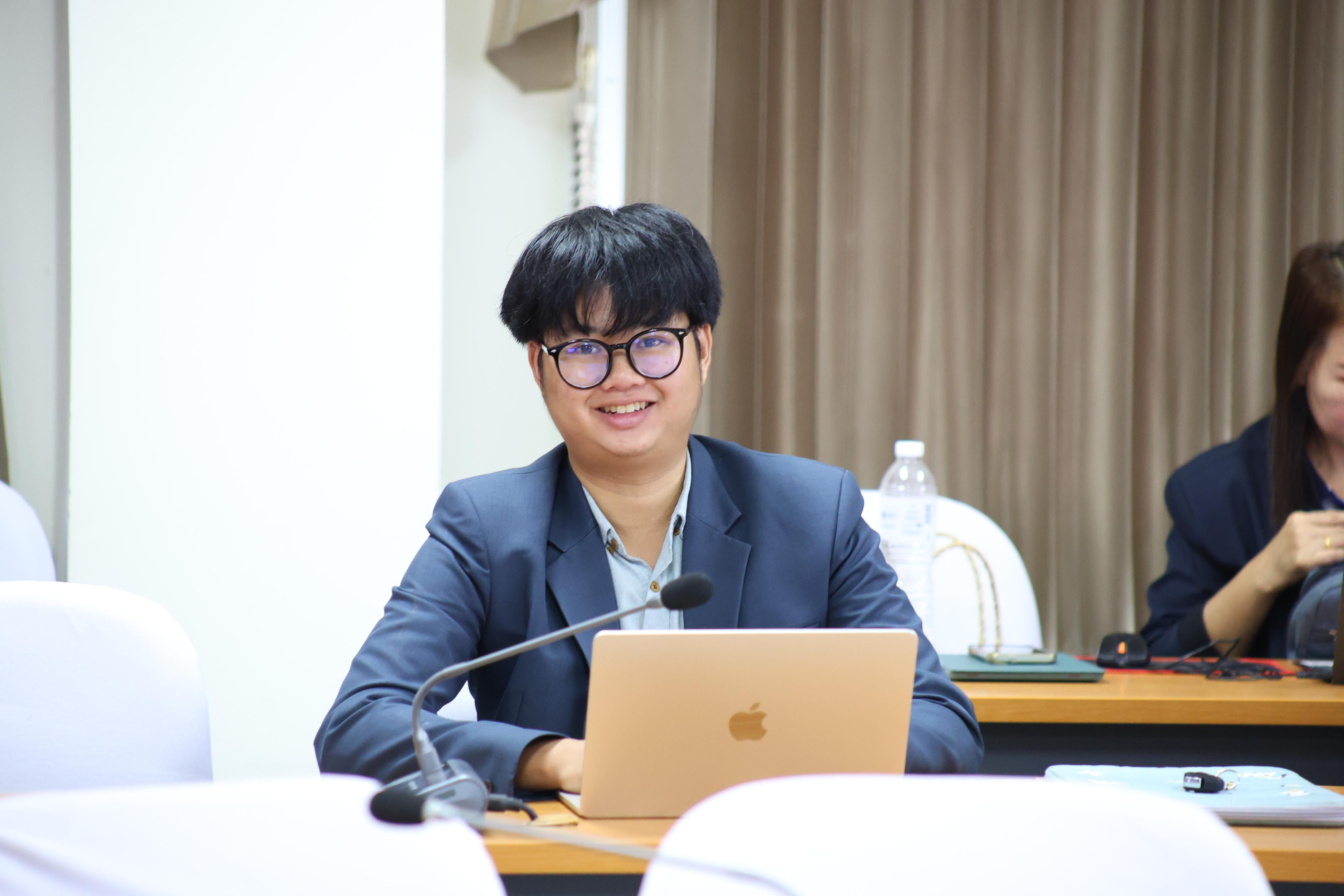 97. การใช้สถิตขั้นสูงในการวิจัยสำหรับนักศึกษาระดับบัณฑิตศึกษา