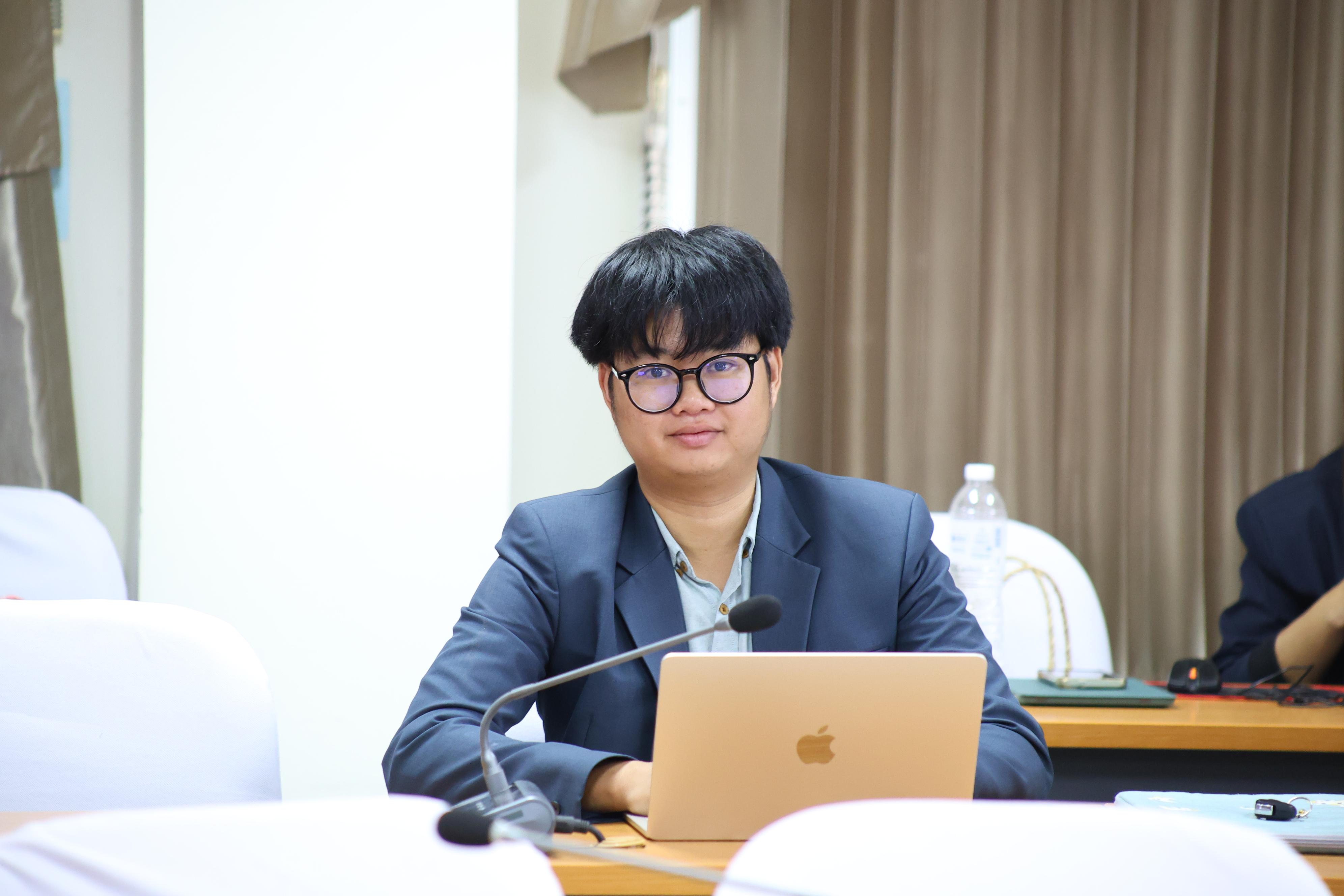98. การใช้สถิตขั้นสูงในการวิจัยสำหรับนักศึกษาระดับบัณฑิตศึกษา