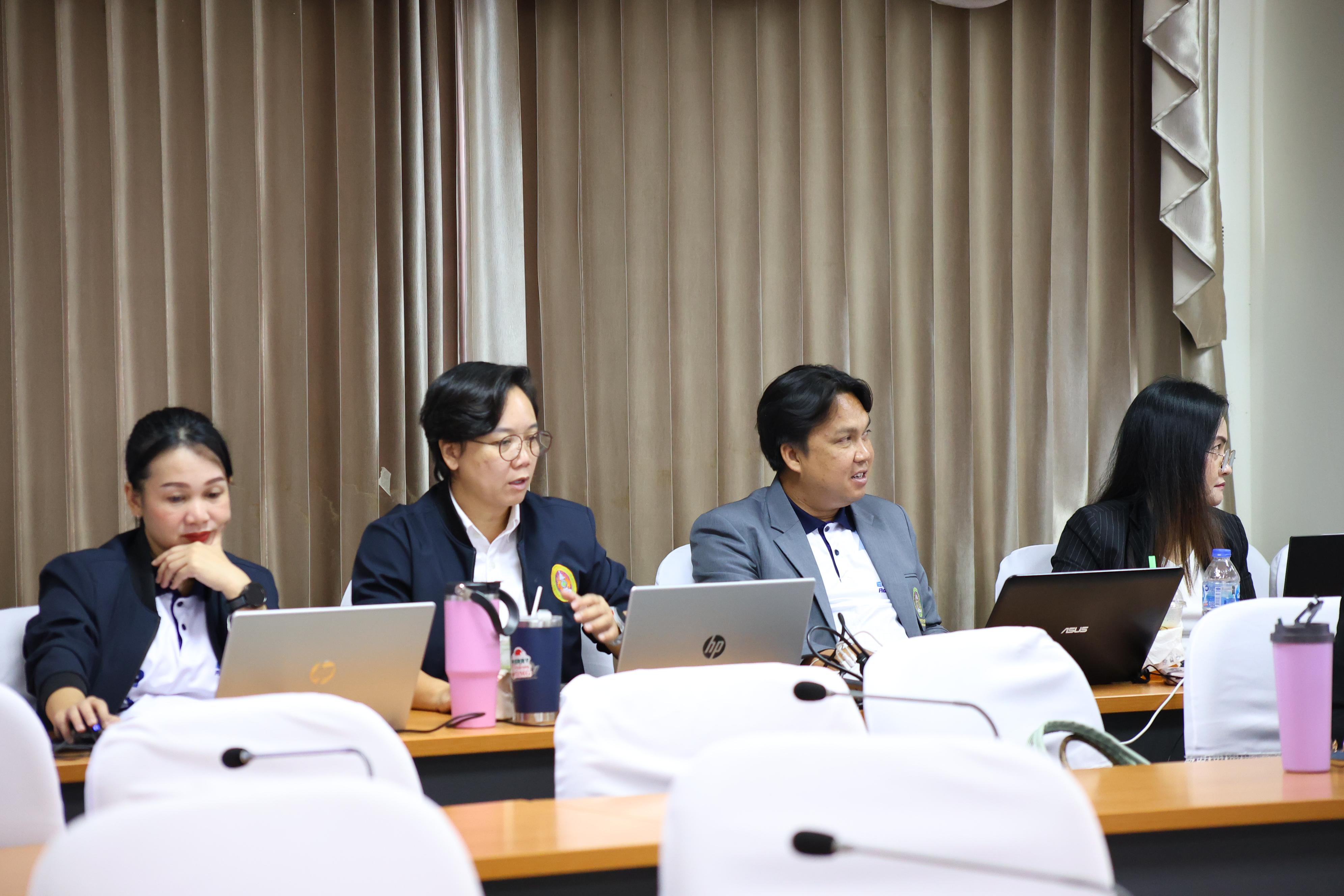 103. การใช้สถิตขั้นสูงในการวิจัยสำหรับนักศึกษาระดับบัณฑิตศึกษา