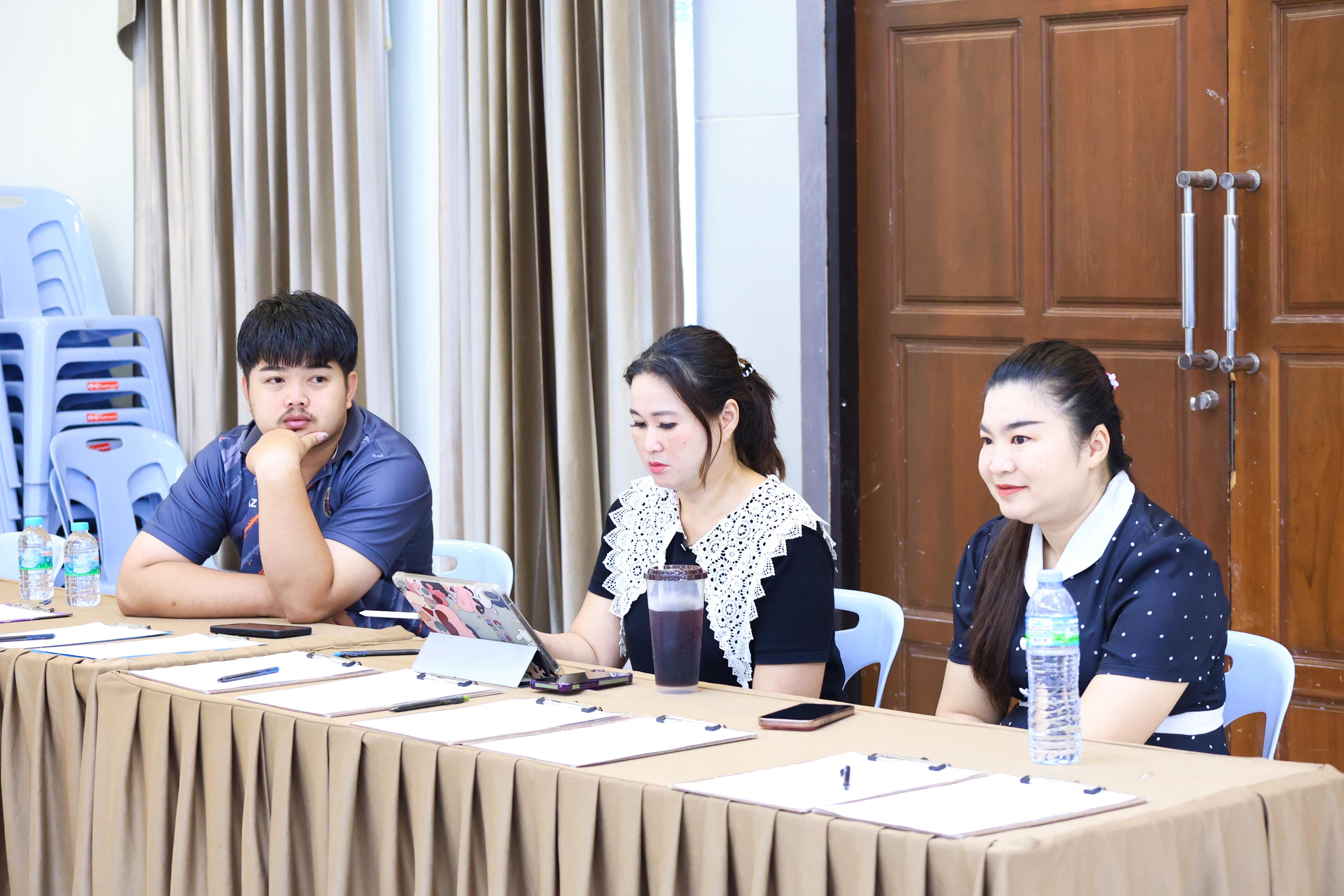 1. วันที่ 21 กันยายน 2569 คณะครุศาสตร์ มหาวิทยาลัยราชภัฏกำแพงเพชร ได้จัดการอาบรมติวสอบใบอนุญาติประกอบวิชาชีพให้กับนักศึกษาชั้นปี 3