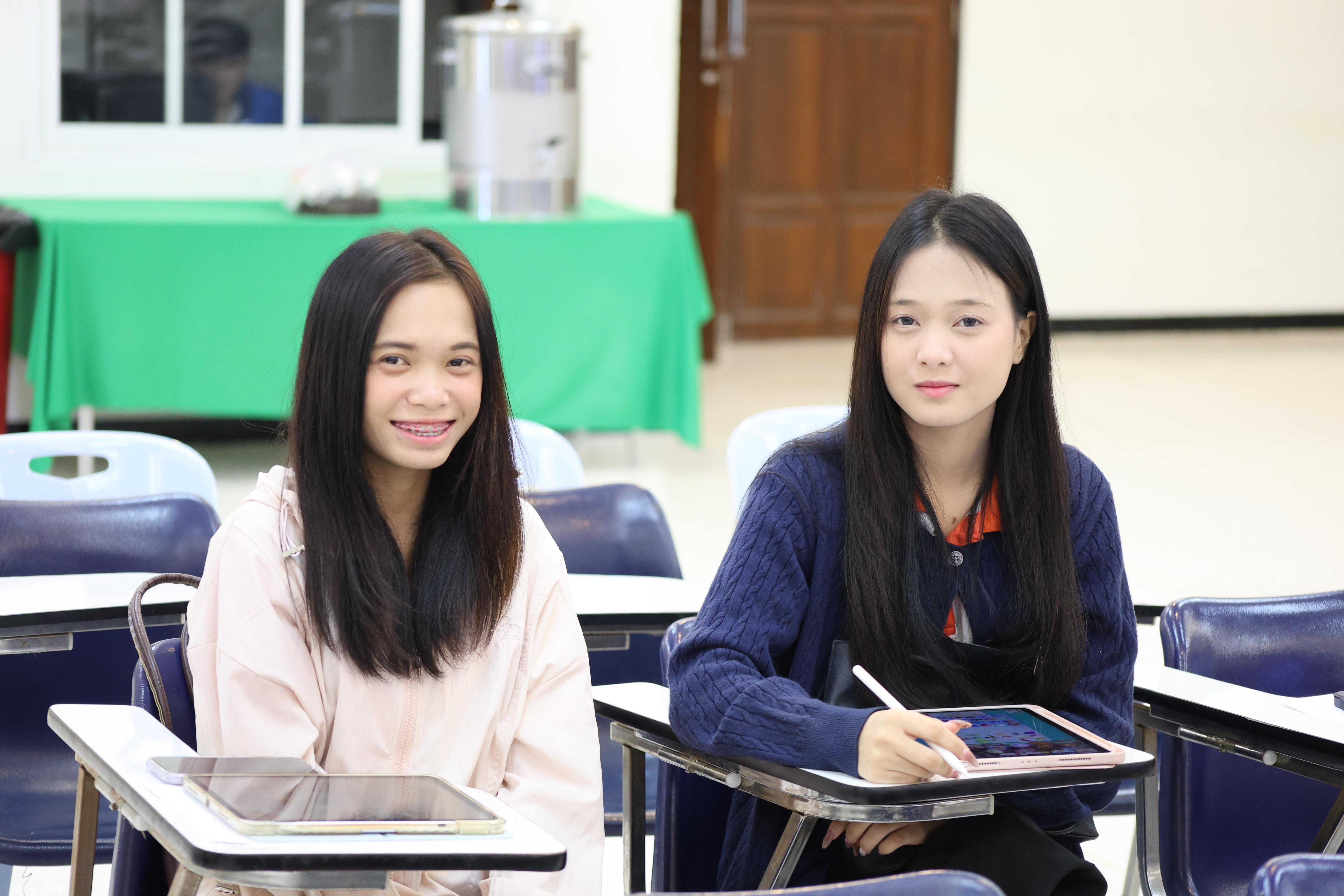 27. วันที่ 22 กันยายน 2569 คณะครุศาสตร์ มหาวิทยาลัยราชภัฏกำแพงเพชร ได้จัดการอาบรมติวสอบใบอนุญาติประกอบวิชาชีพให้กับนักศึกษาชั้นปี 3