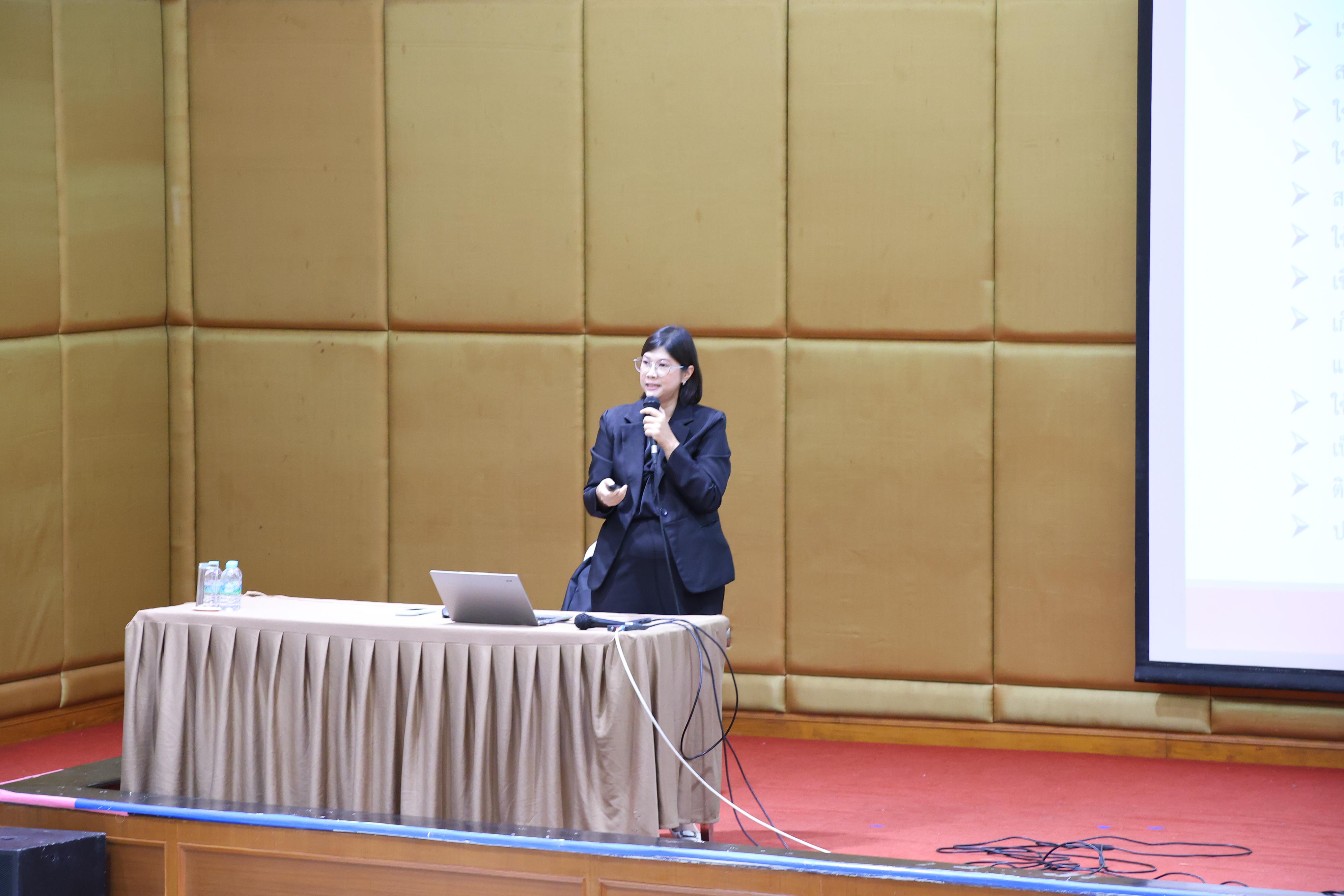 196. วันที่ 22 กันยายน 2569 คณะครุศาสตร์ มหาวิทยาลัยราชภัฏกำแพงเพชร ได้จัดการอาบรมติวสอบใบอนุญาติประกอบวิชาชีพให้กับนักศึกษาชั้นปี 3